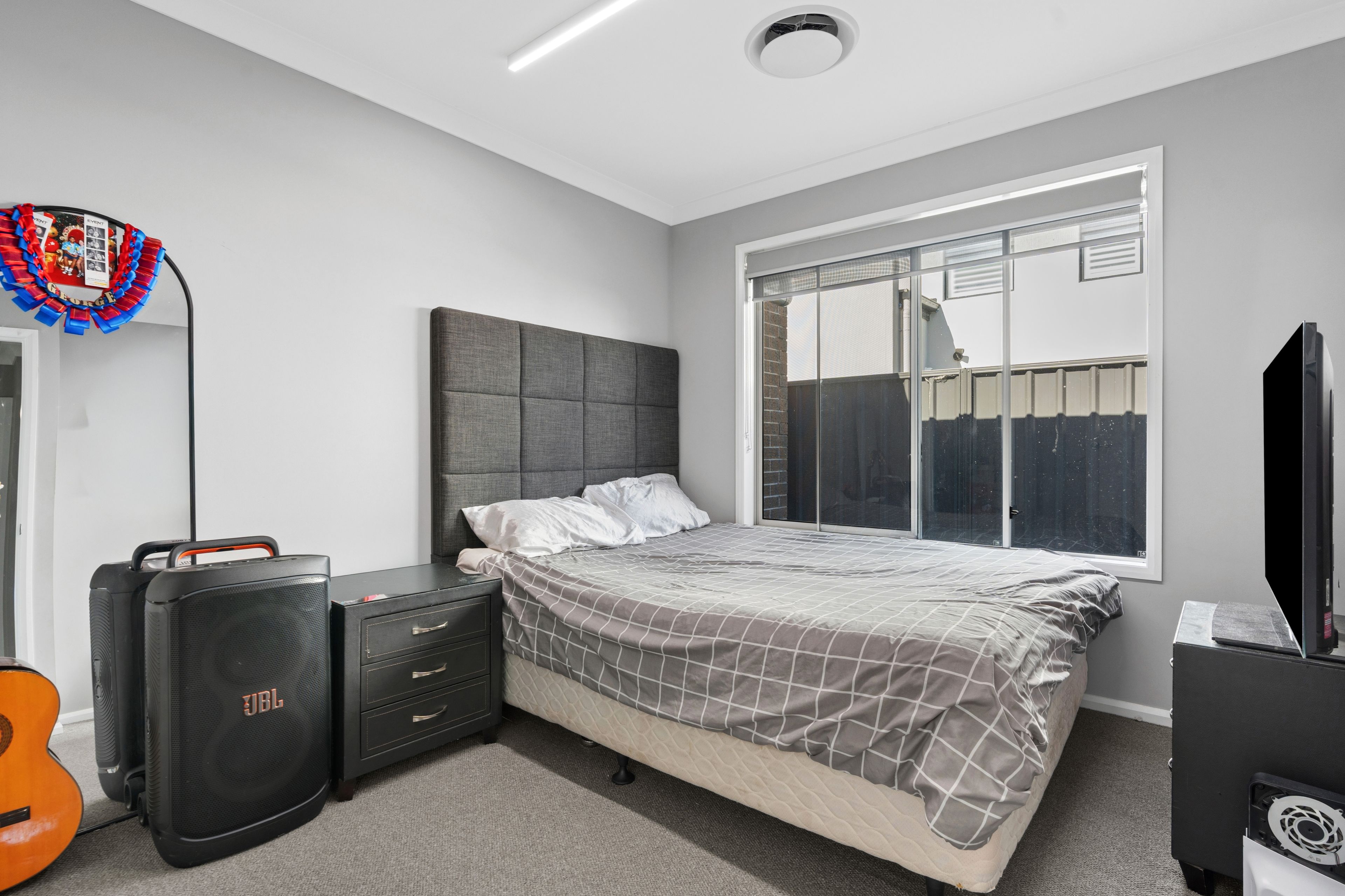 29 Crane Street — photo 9 of 16