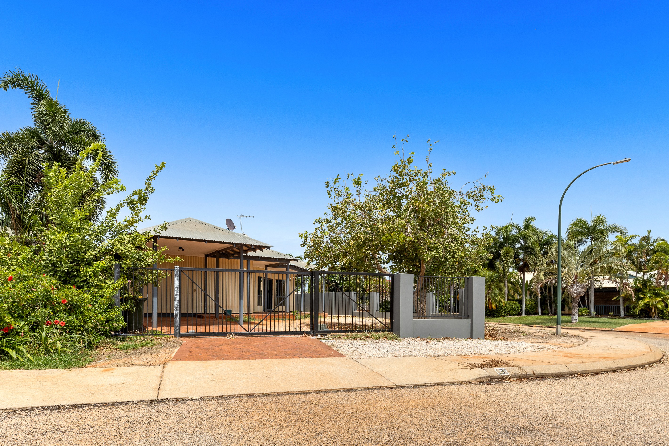 14 Bowerbird Loop, Djugun, WA 6725