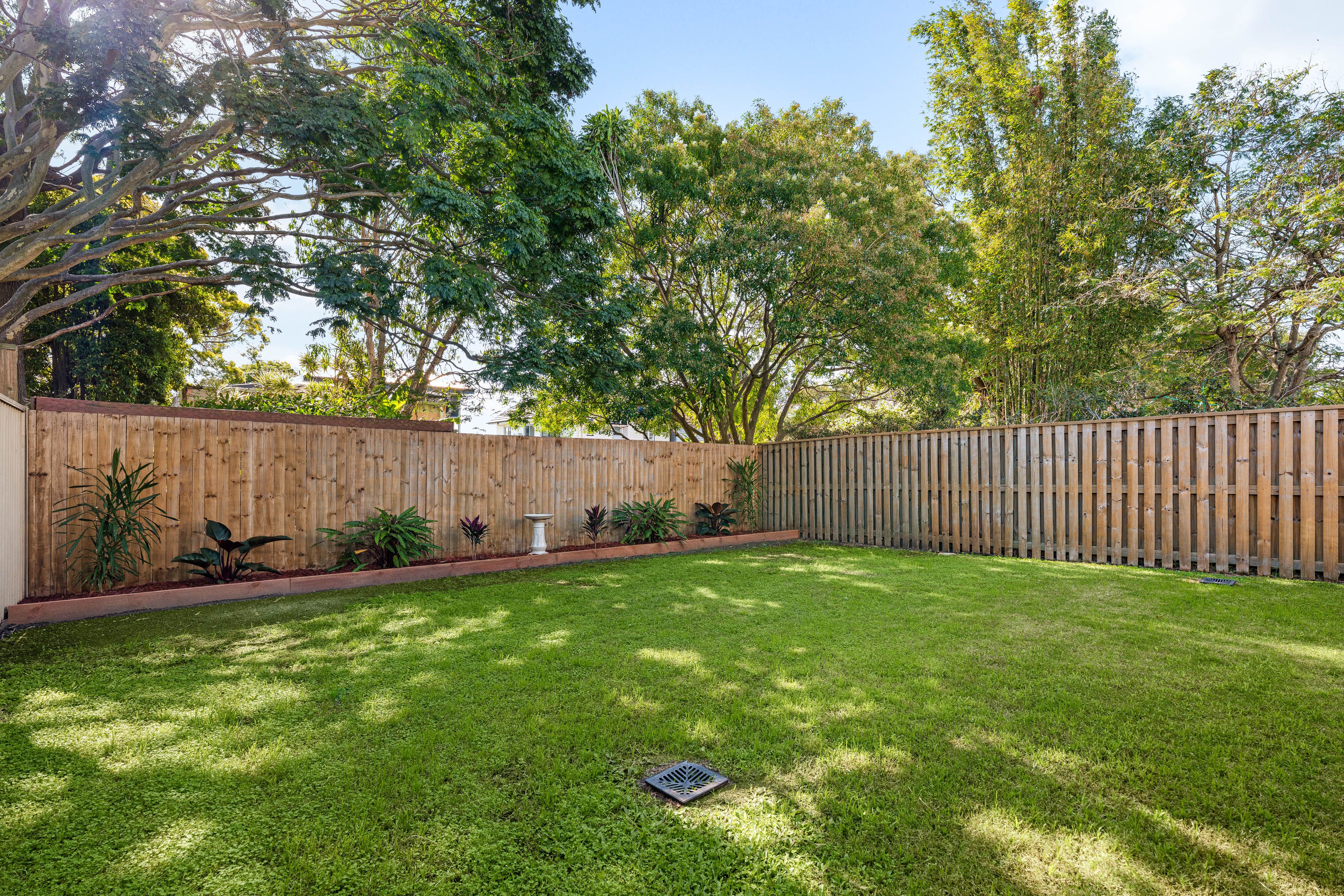 10 Cooper Road — photo 8 of 22