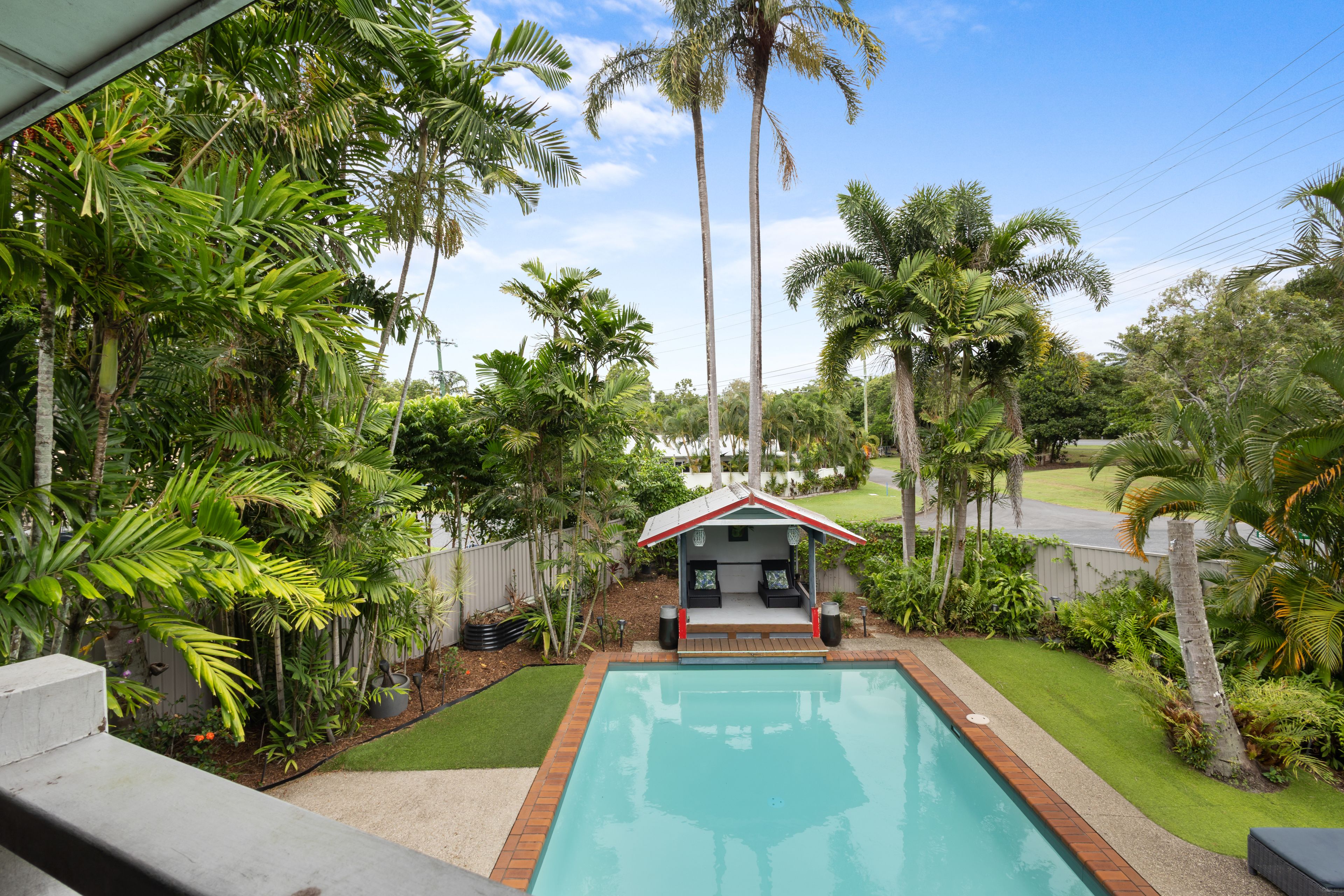 2 Seabrook Avenue, Port Douglas, QLD 4877