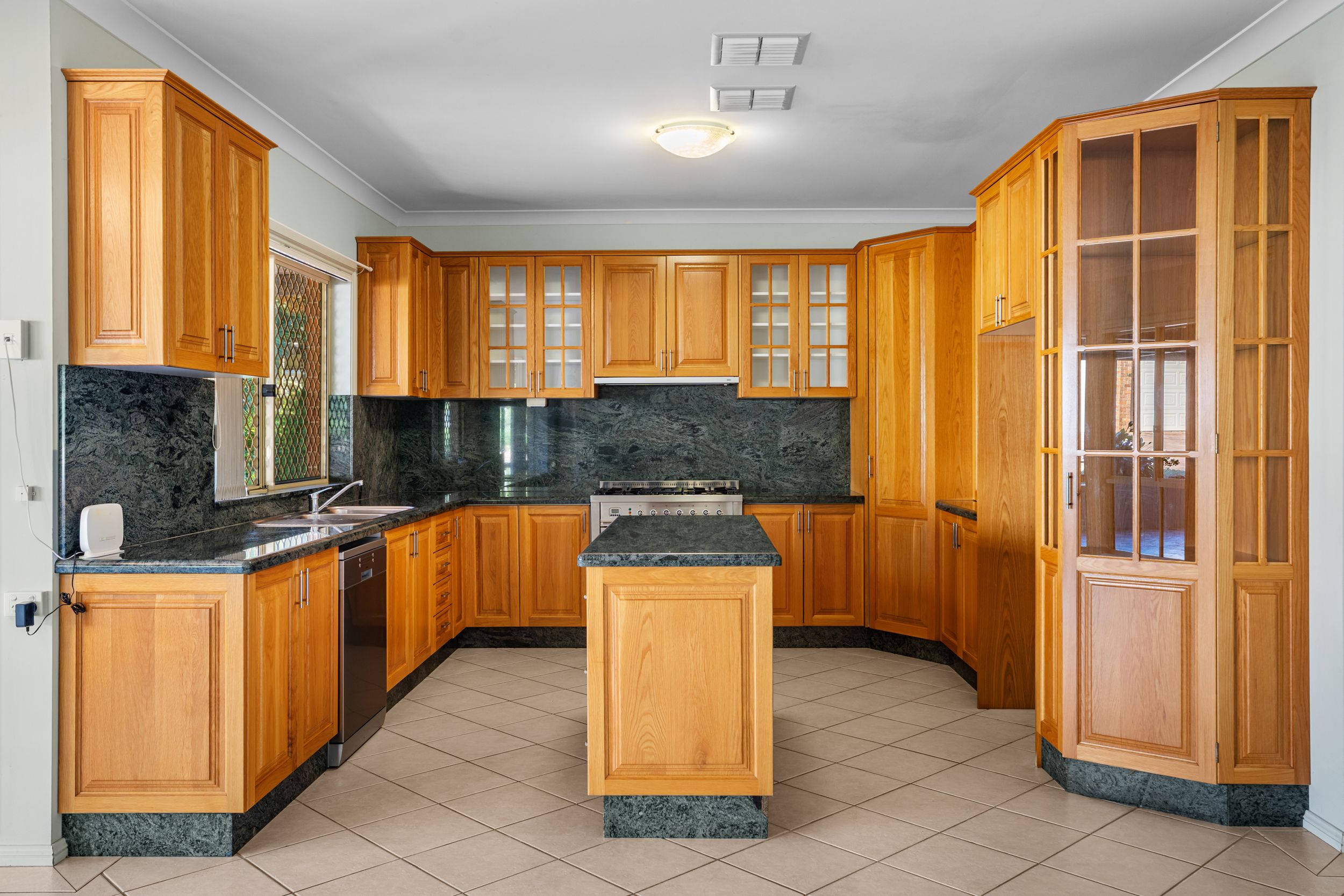 88 Taylors Road, Silverdale, NSW