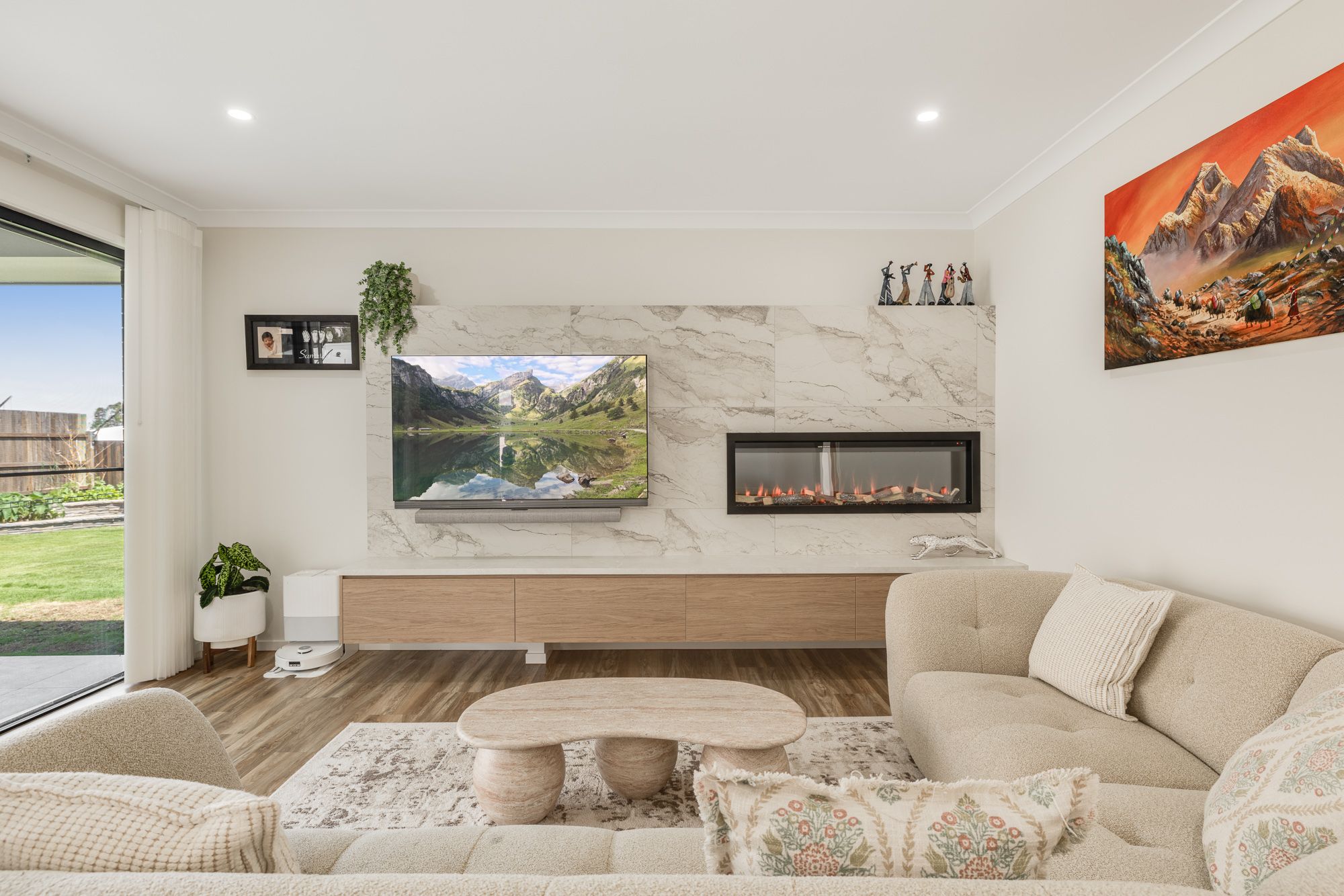 7 Mcewan Crescent — photo 16 of 21