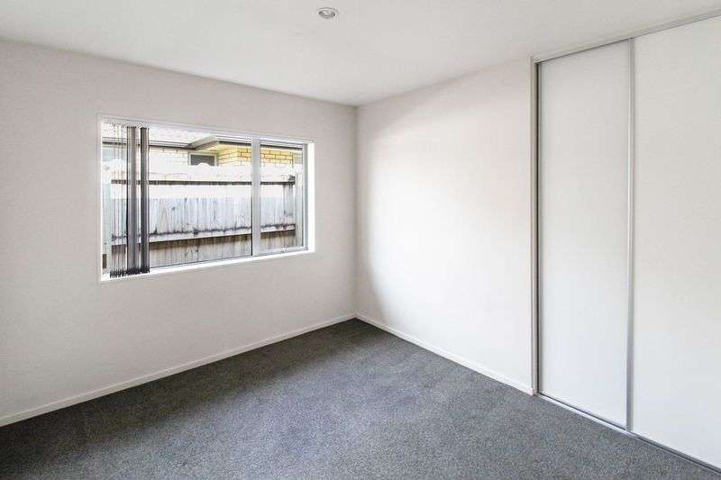 17a Moffitt Avenue photo 8