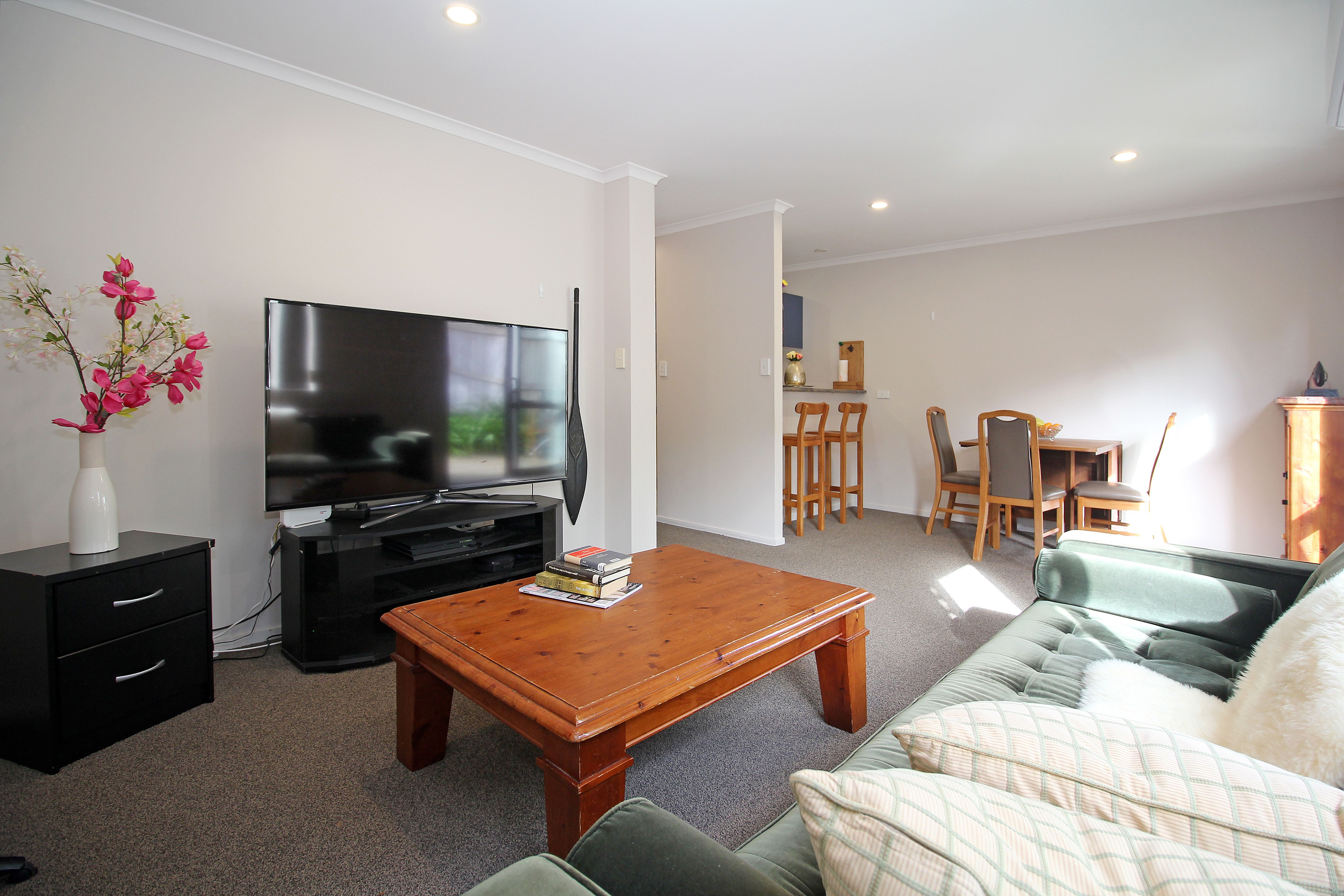 42 Chapel Road, Flat Bush, Manukau City