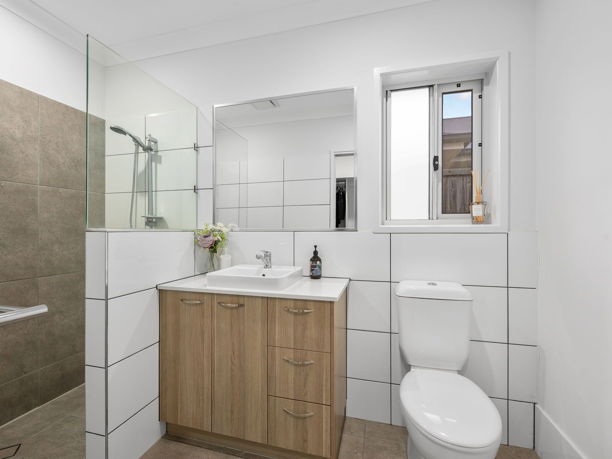 39 Caladenia Street — photo 11 of 19