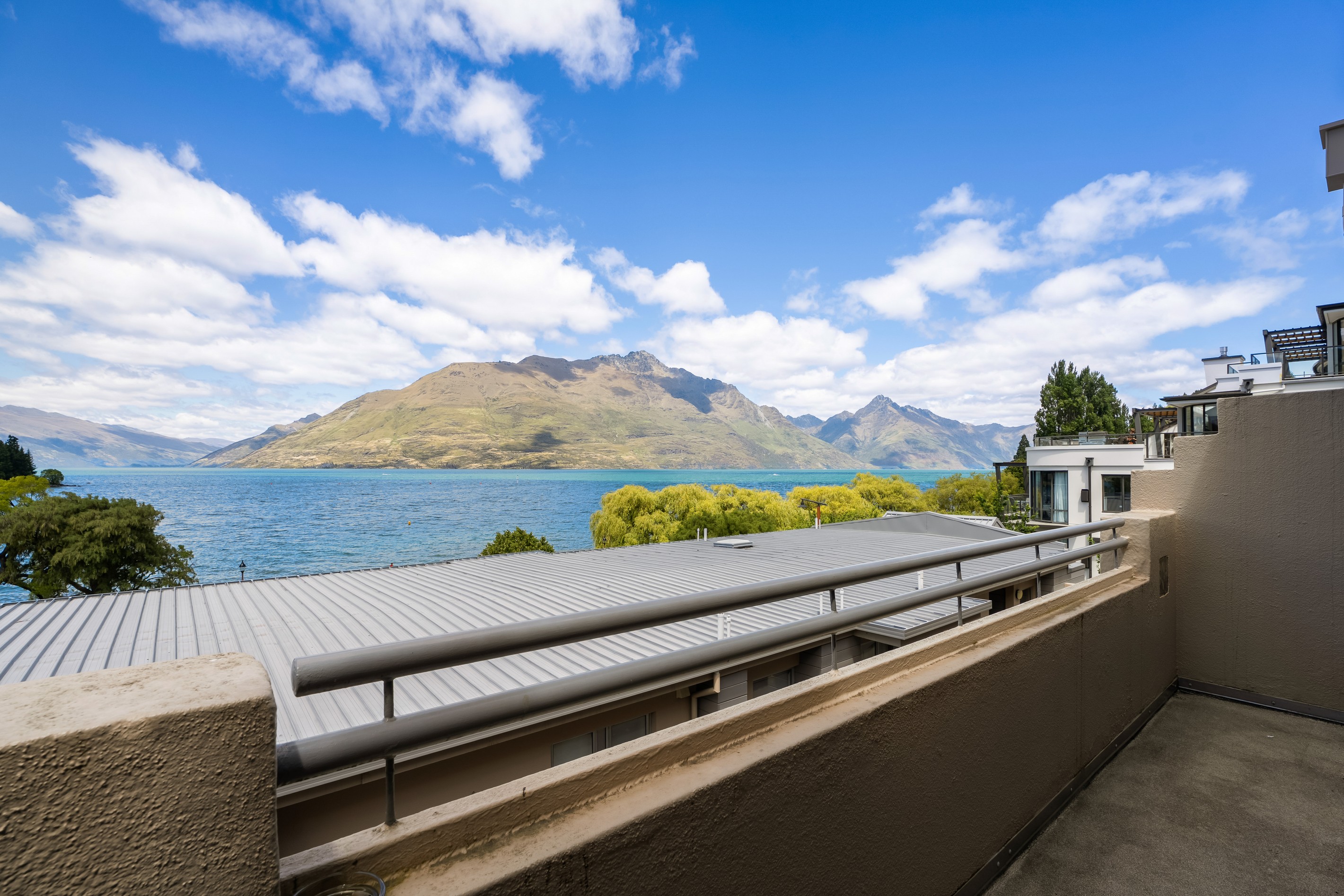 20M/26 Lake Esplanade, Queenstown, Queenstown Lakes District
