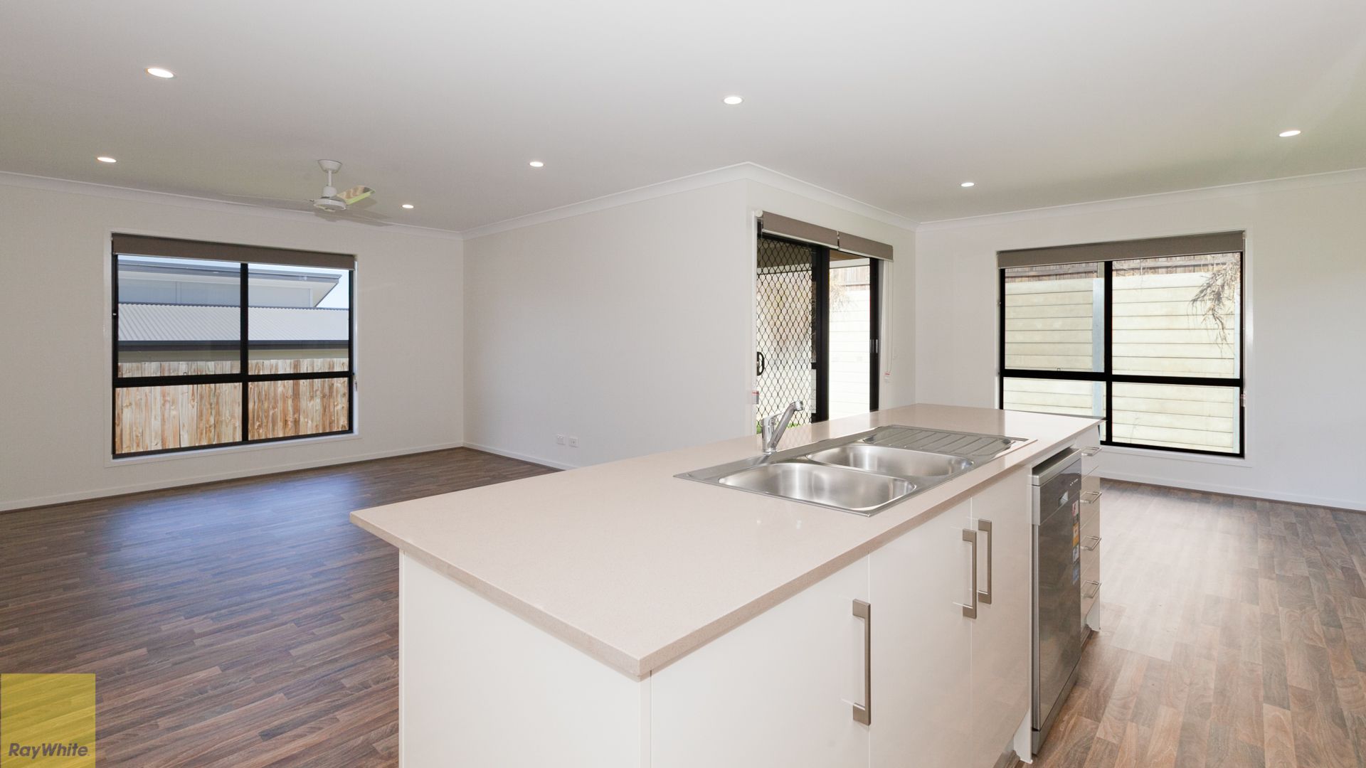 106 Russell Luhrs Way Lot 1007, Spring Mountain, QLD 4300