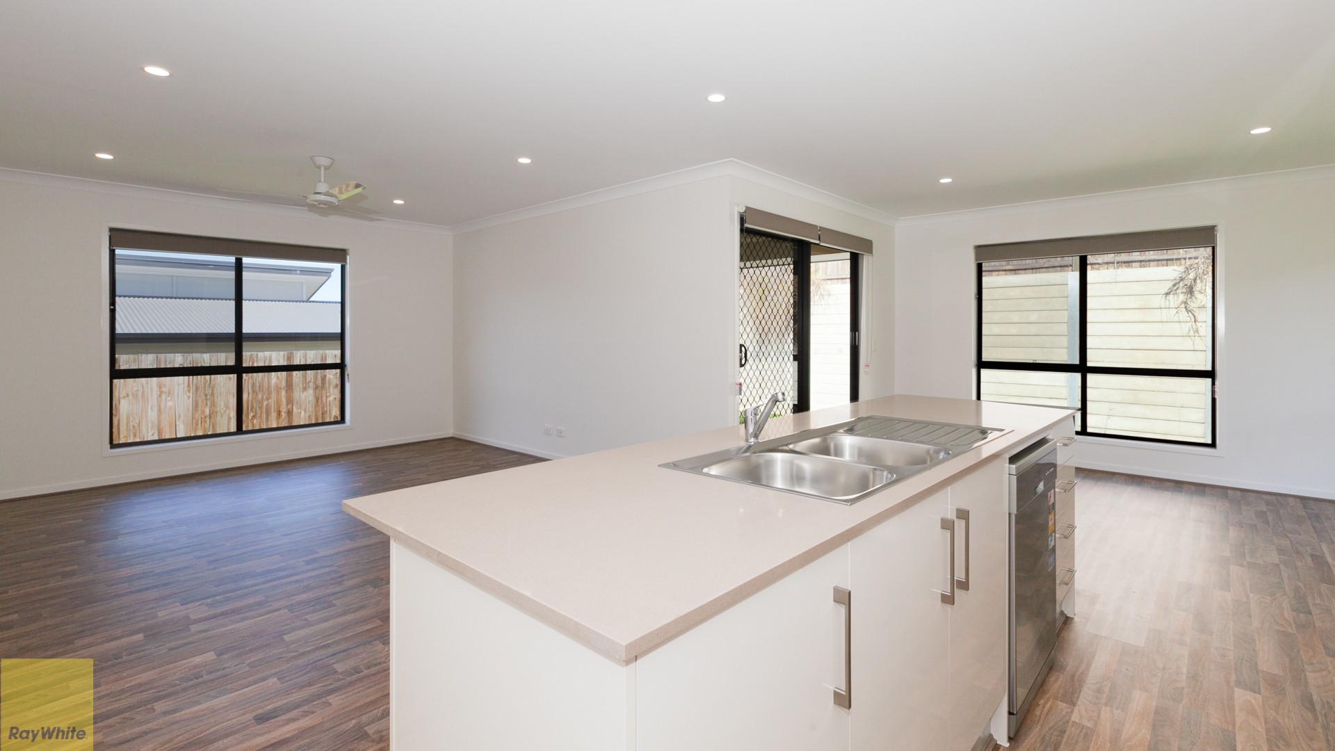 106 Russell Luhrs Way Lot 1007, Spring Mountain, QLD 4300