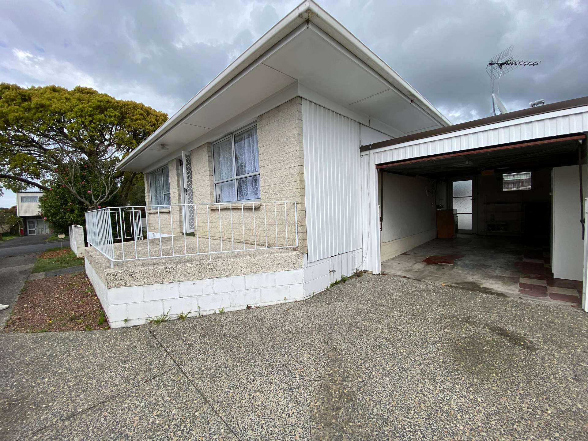 1/12 Tanoa Place photo 1