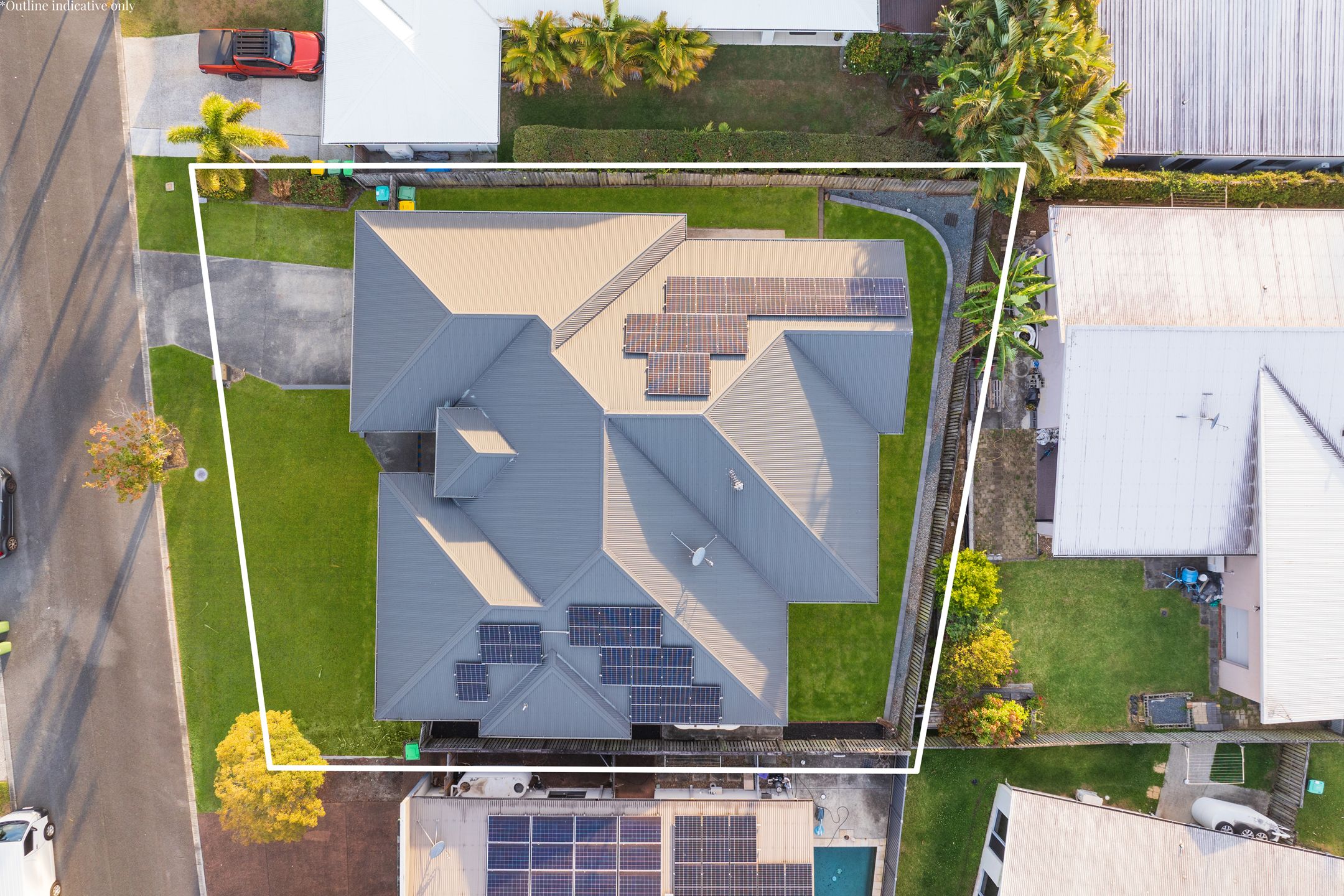 19 Peregrine Crescent — photo 18 of 24