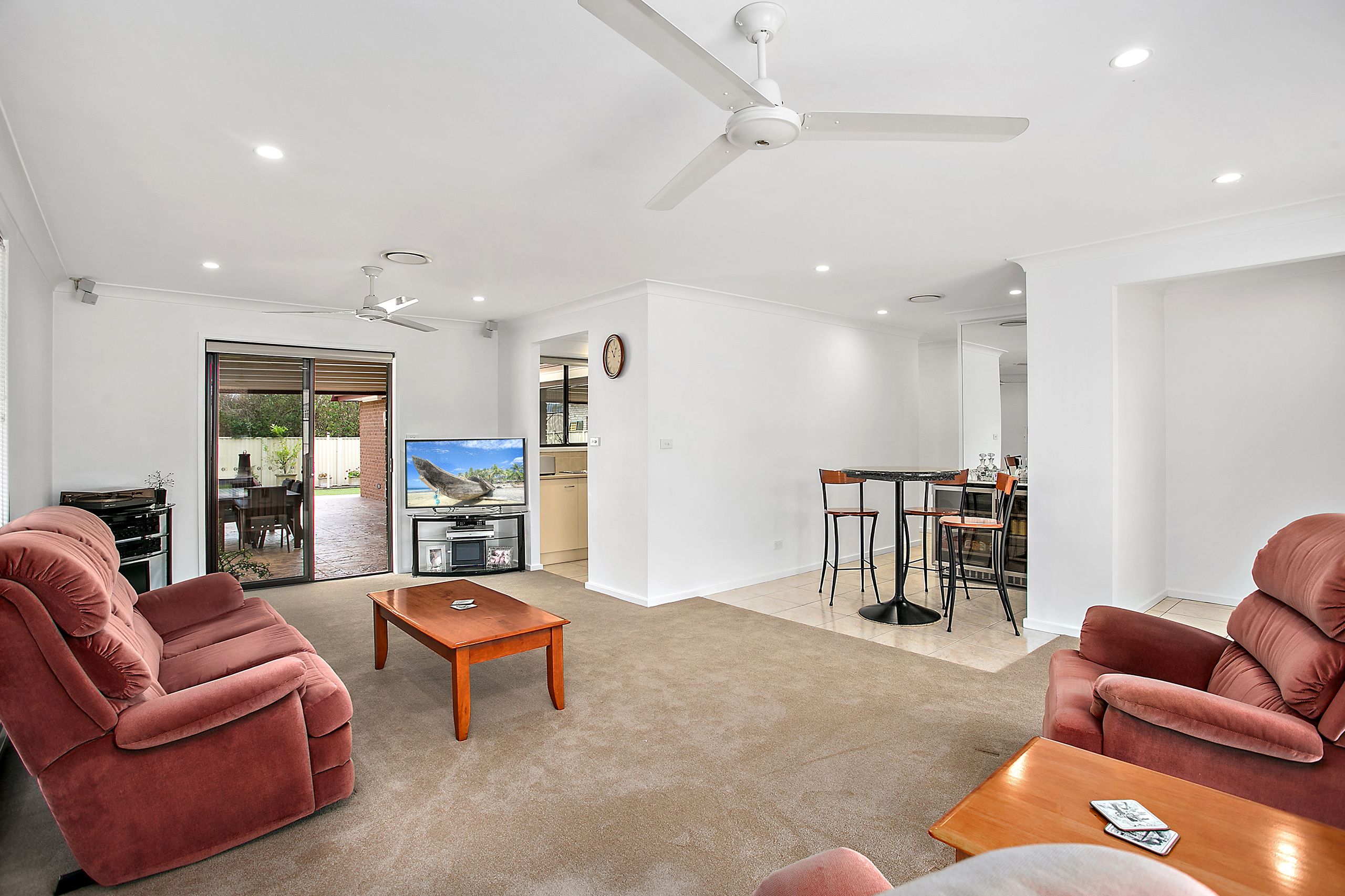 8 Ribbonwood Place, Albion Park Rail, NSW 2527