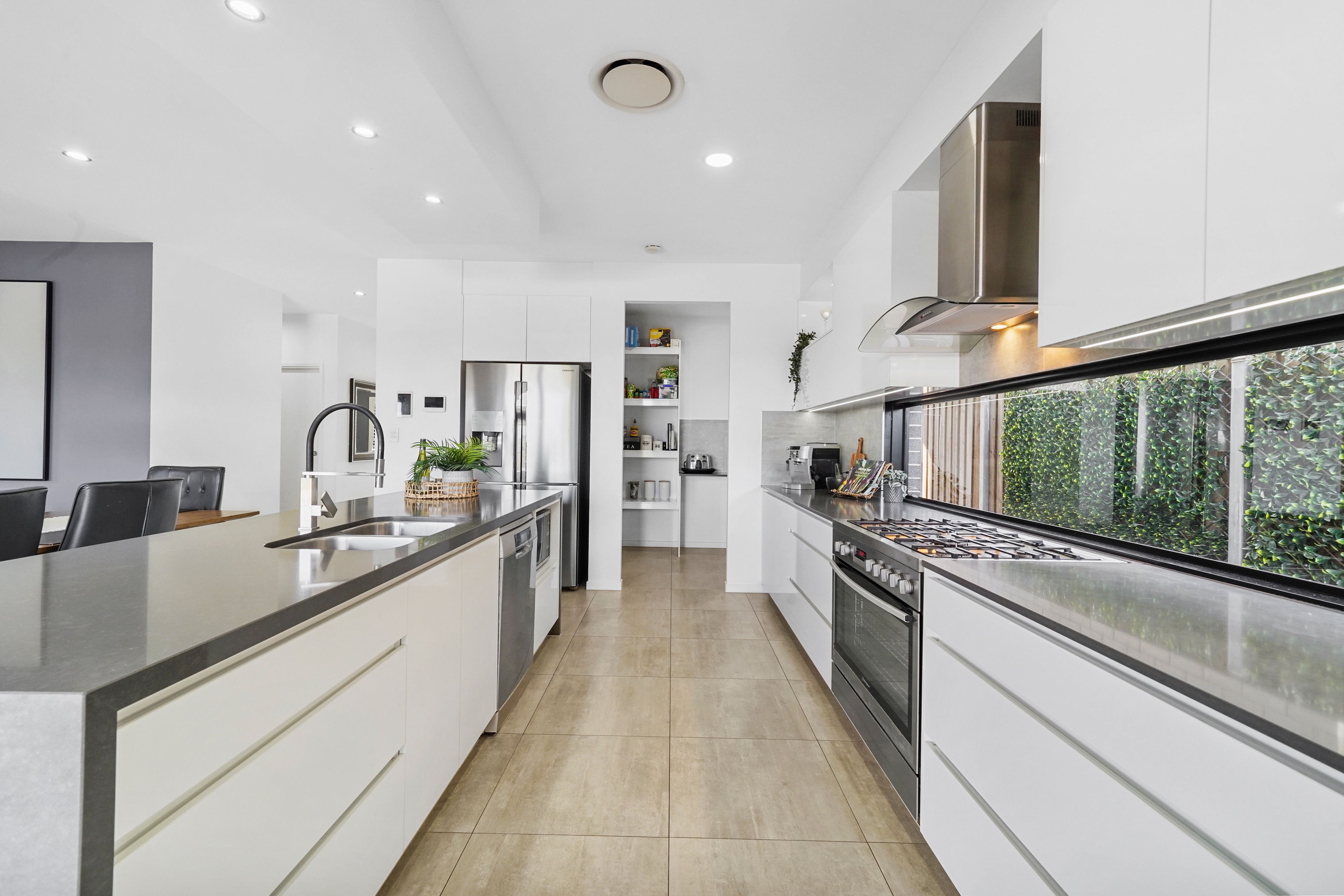 32 Meander Circuit, Holmview, QLD 4207