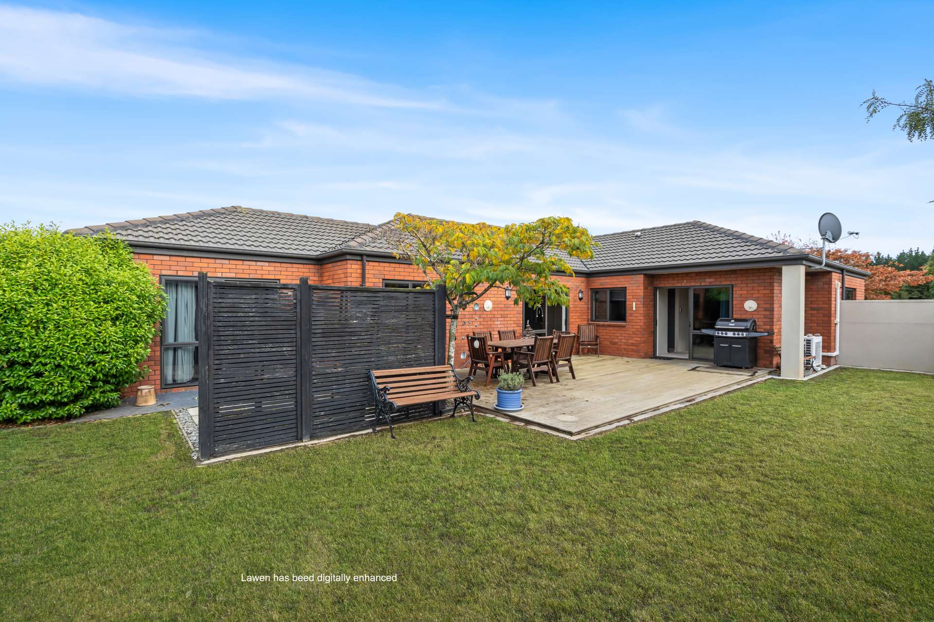60 Rothesay Road photo 16