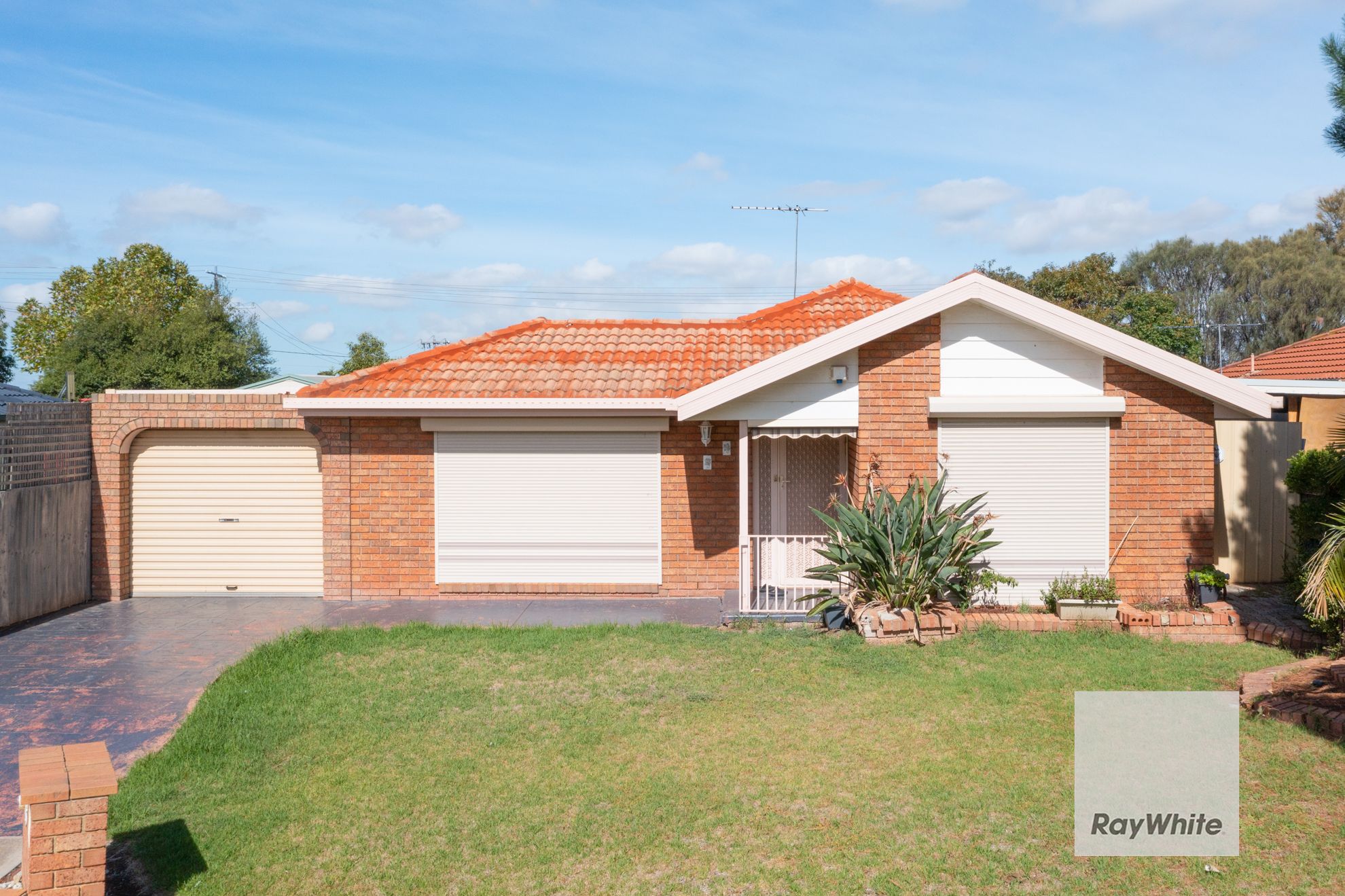 15 Flint Crescent, Delahey, VIC 3037 Sold House Ray White Taylors Lakes