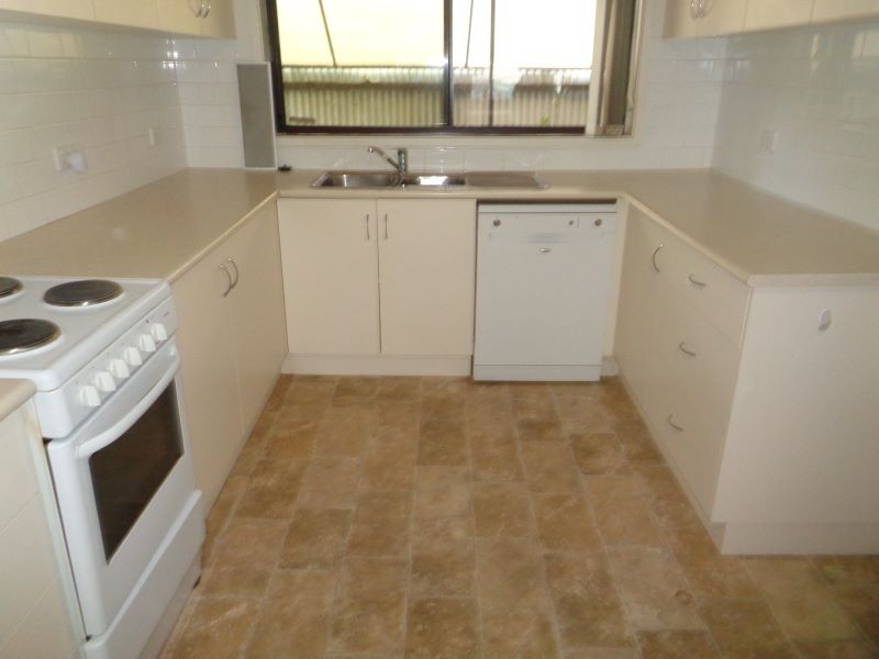 1/274 Wick Street, Deniliquin, NSW 2710