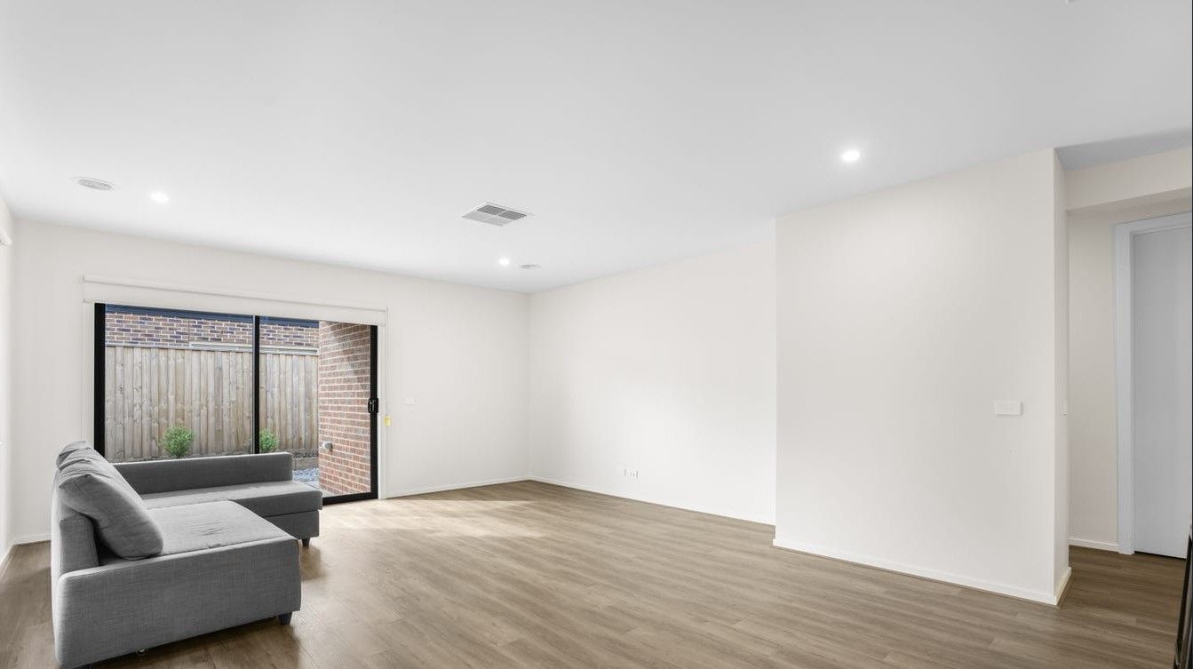 26 Luppino Street — photo 4 of 12