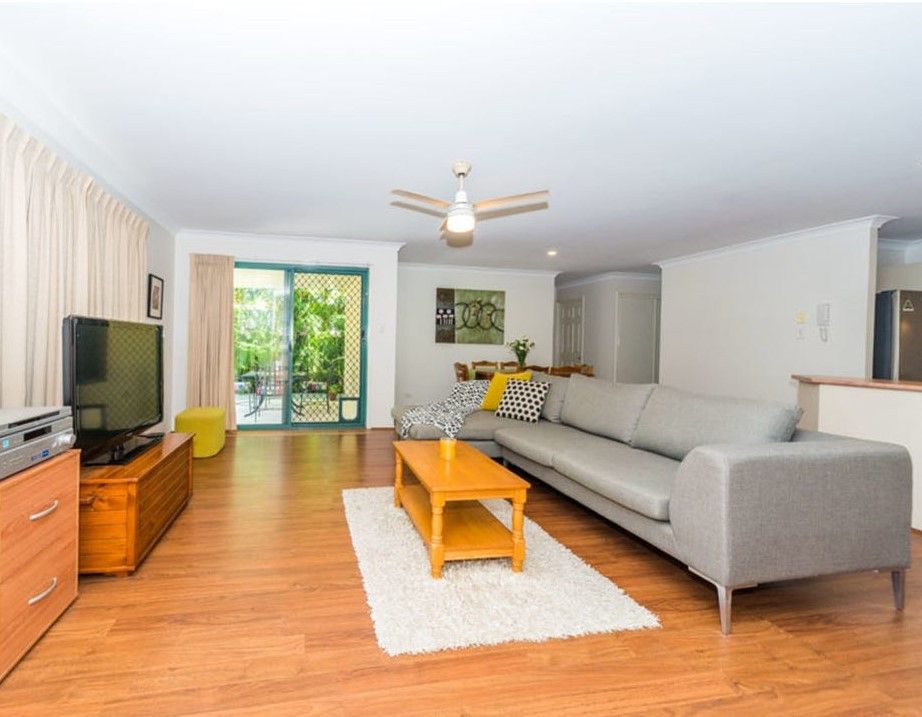 39 McMillan Street, Labrador QLD 4215