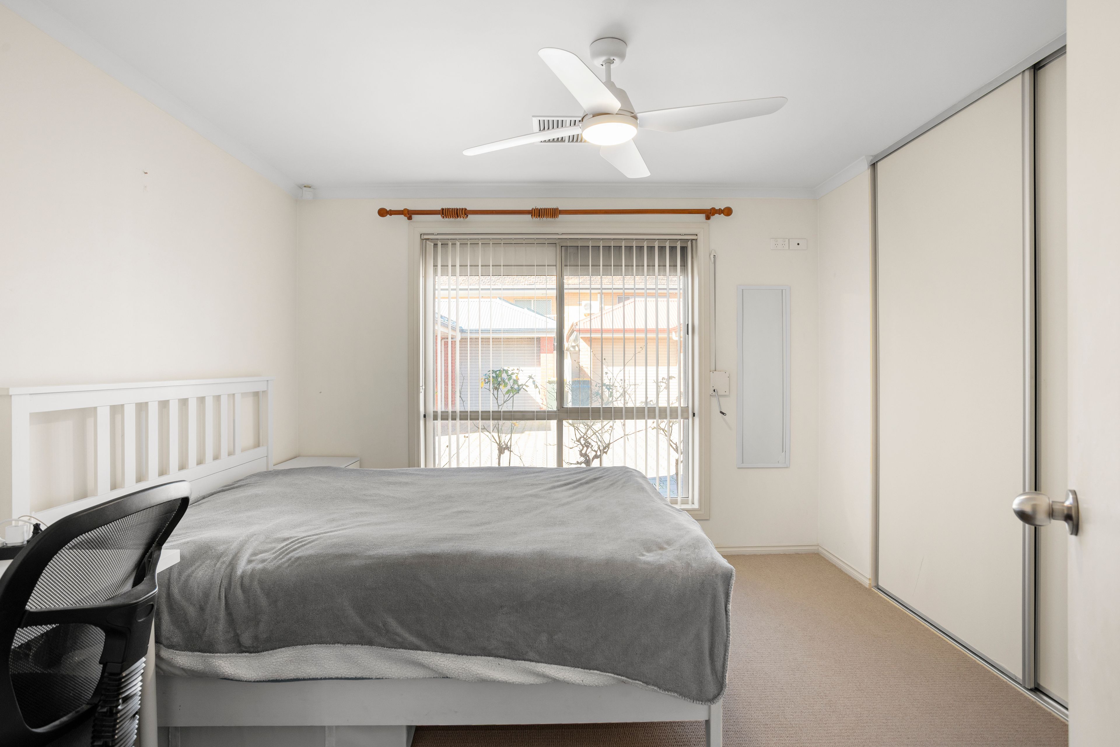 5/8 Richard Street — photo 10 of 15