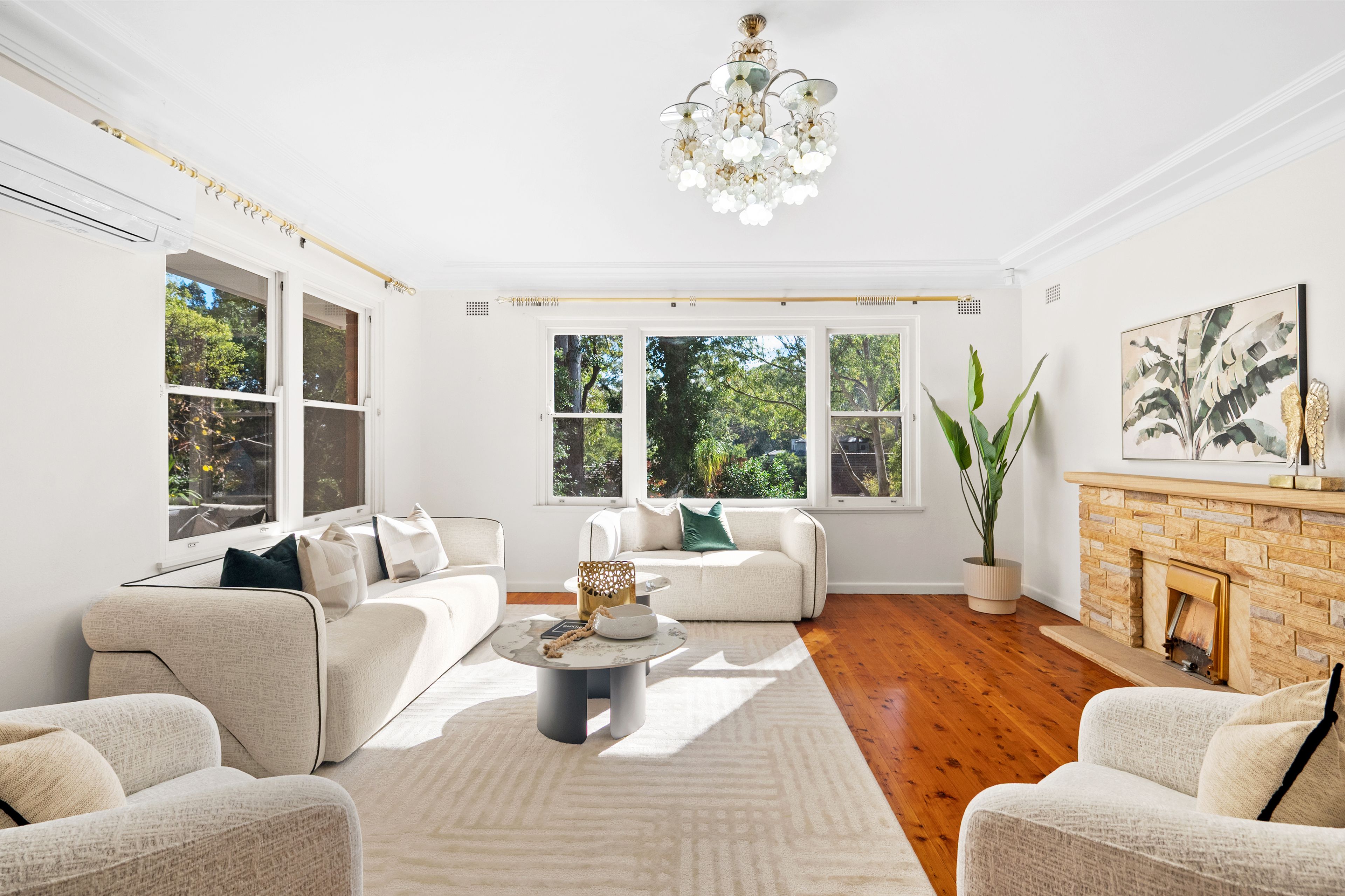 32 Buckingham Road — photo 3 of 18