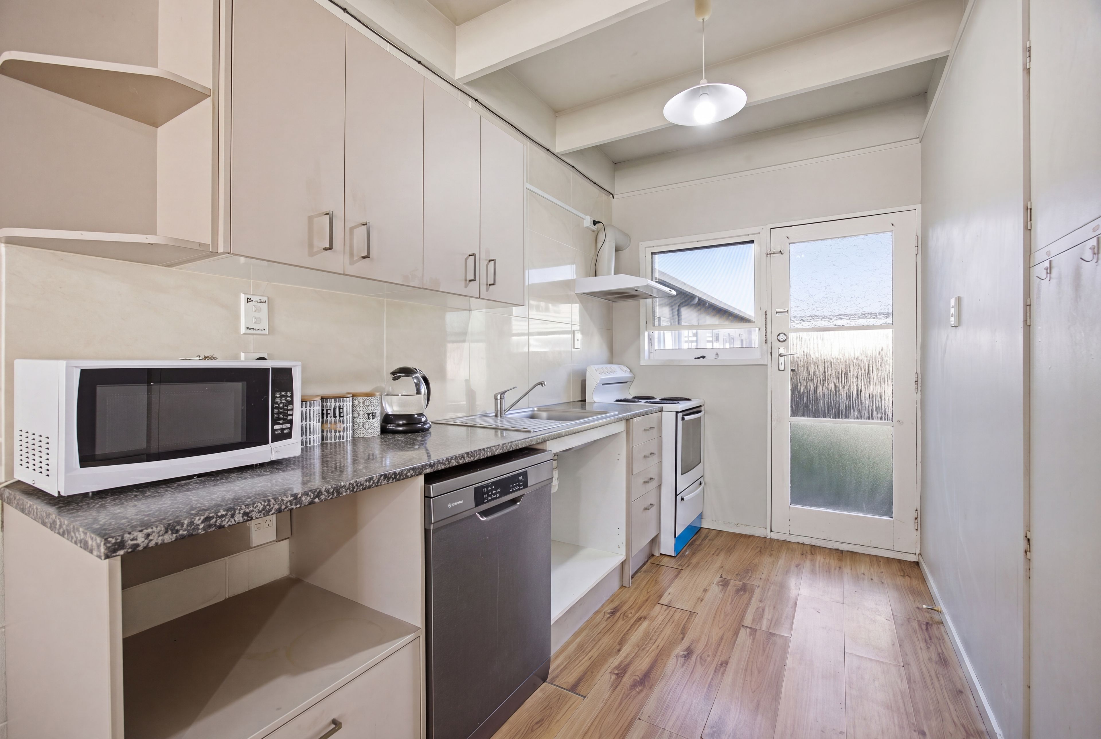 3/5 Keeling Road, Henderson, Waitakere City