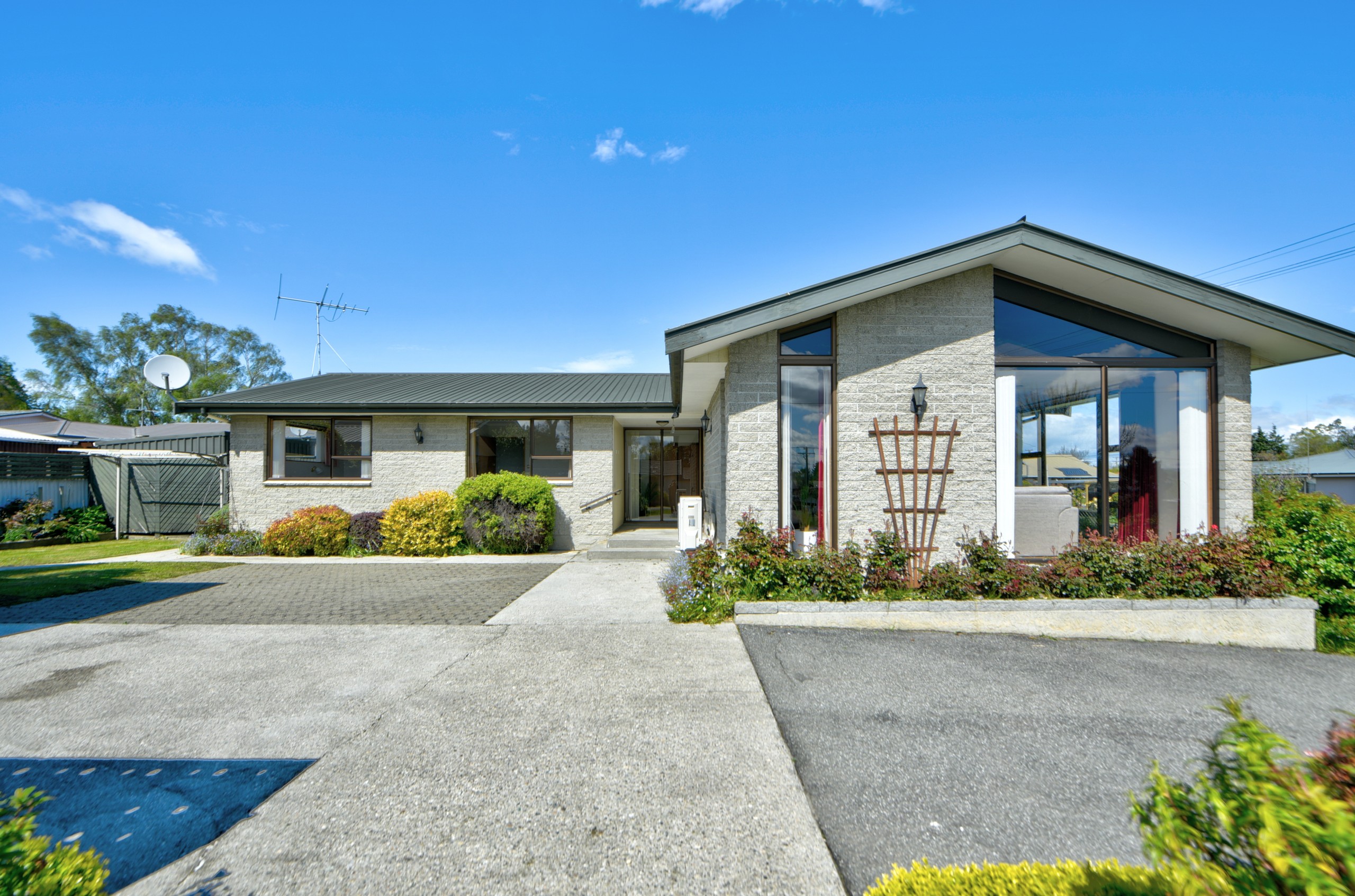 6 Pine Street, Tapanui, Clutha District