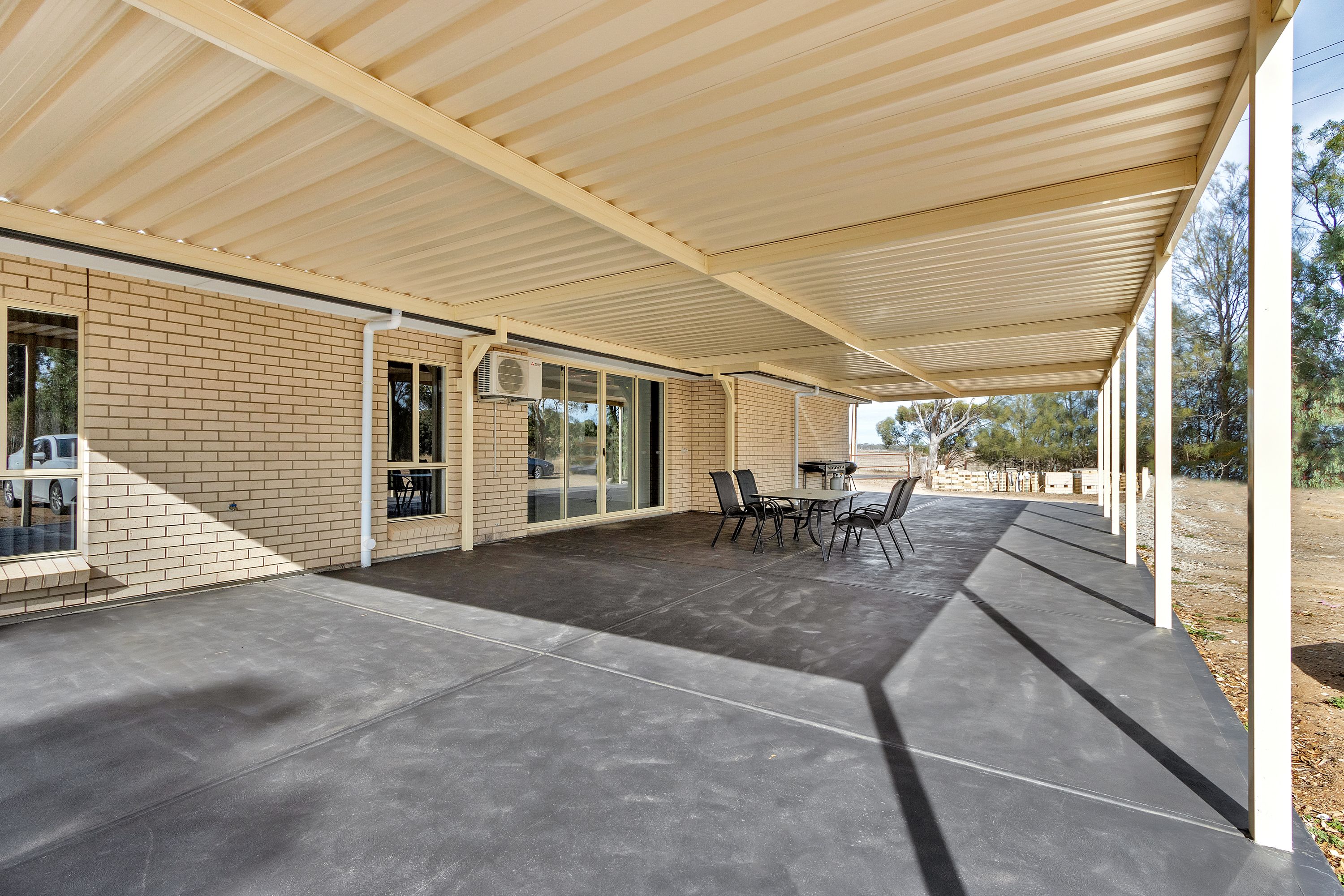 445 Old Port Wakefield Road, Two Wells, SA 5501 - Sold Home - Ray White ...