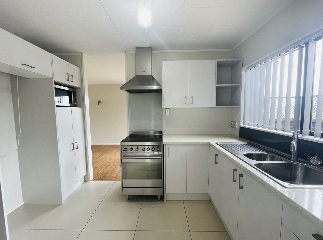 1 John Webster Place, Glen Eden, Waitakere City