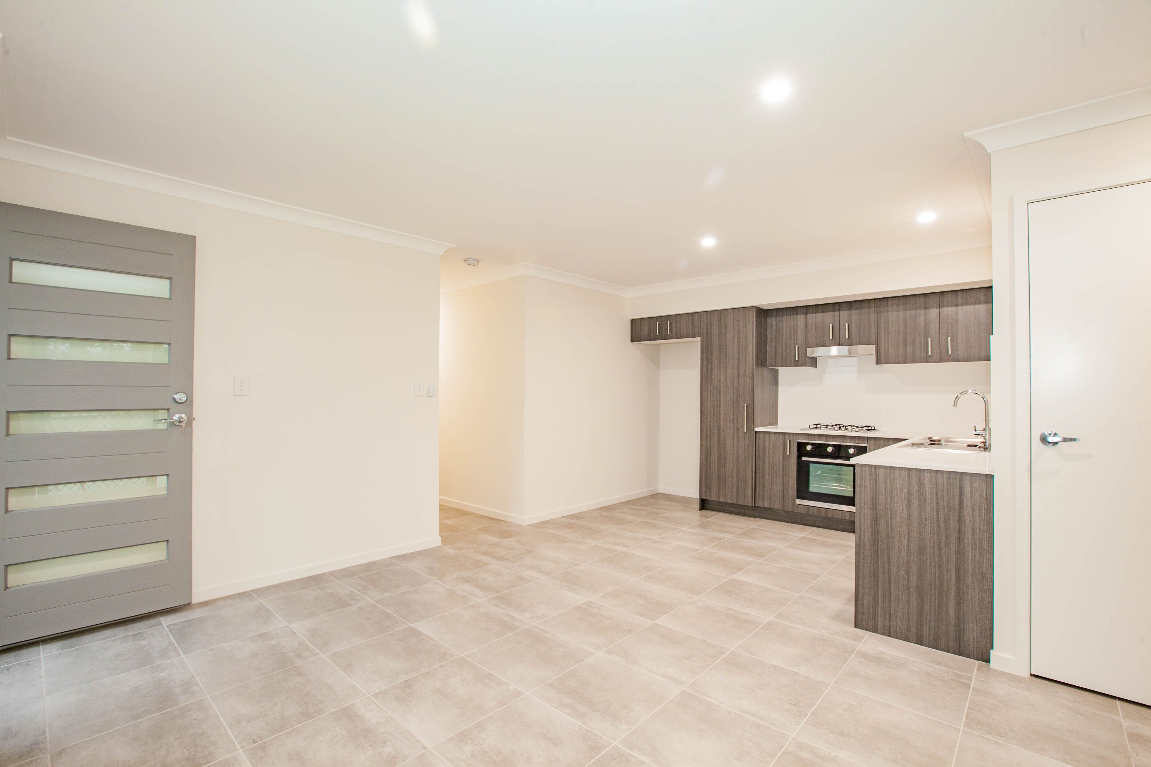 16B/8 Kyloe Court, Kingston, QLD 4114