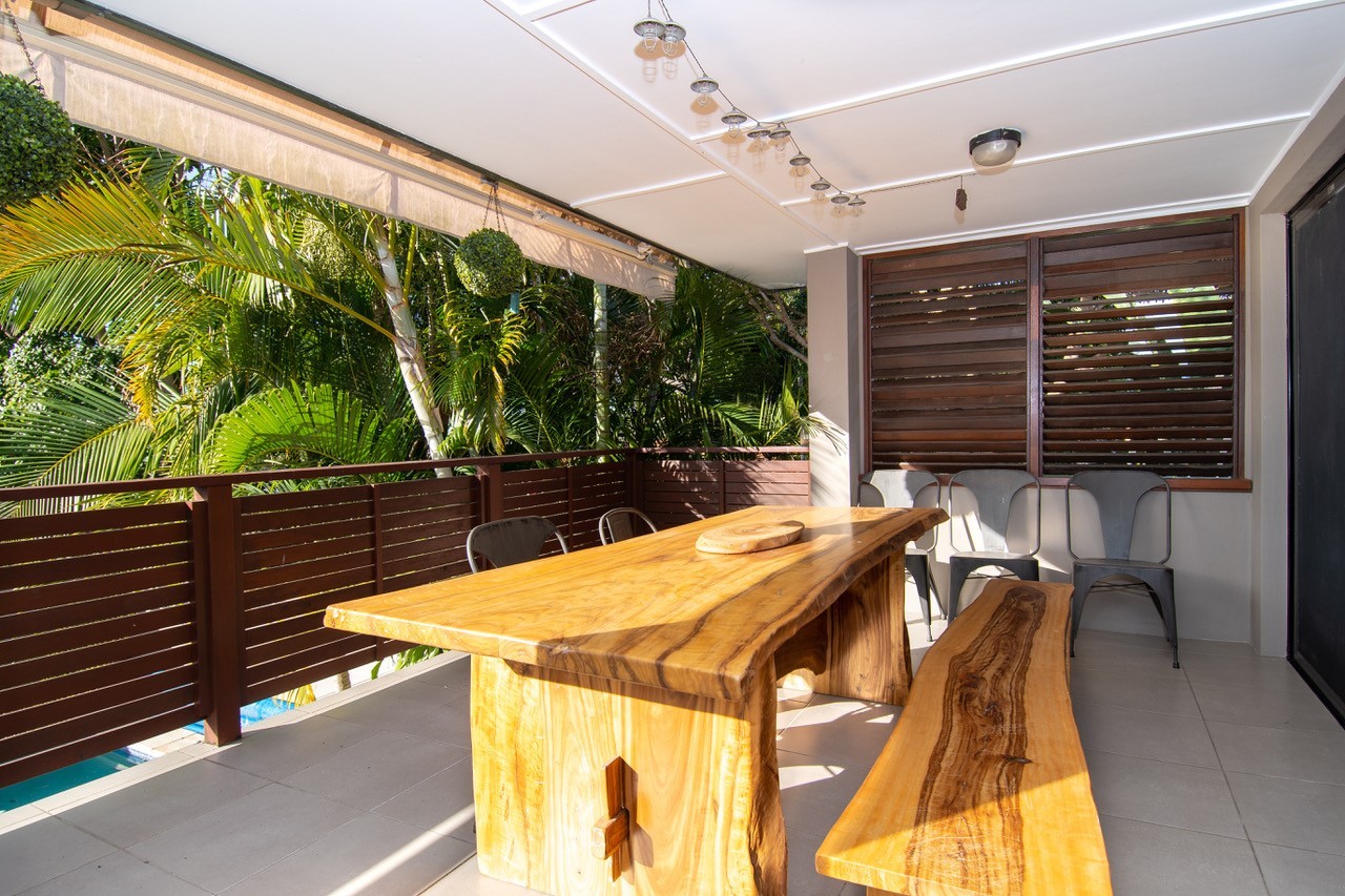 9 Nakina Street, Southport, QLD 4215
