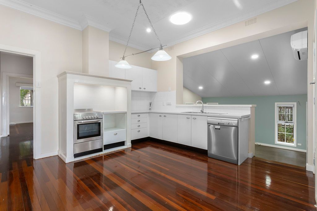 3 Margaret Street, Camp Hill, QLD 4152
