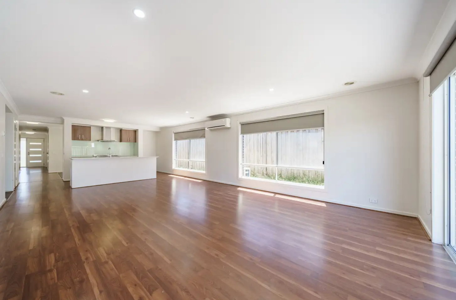 20 Sandymount Drive, Clyde North, VIC 3978