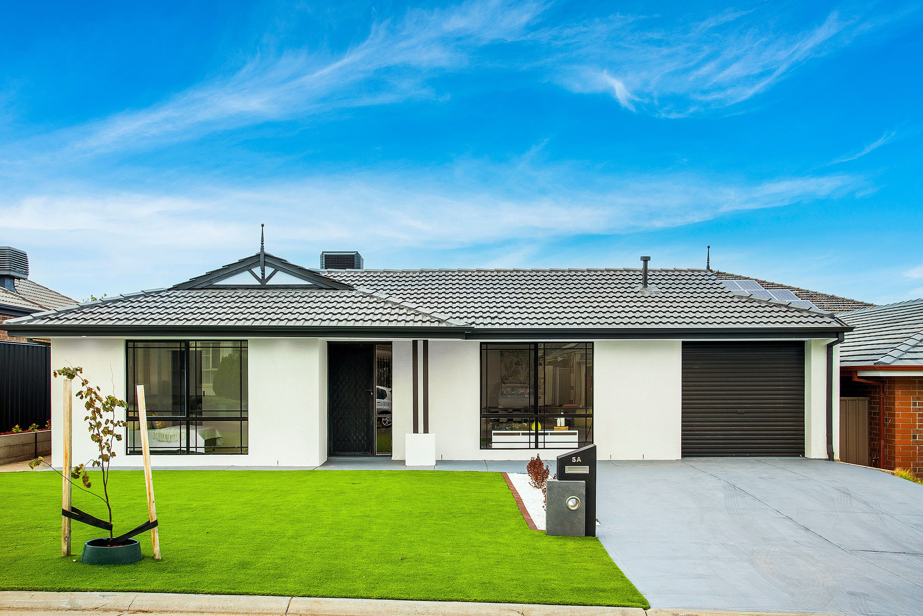 5A Lyle Street, Para Vista SA 5093