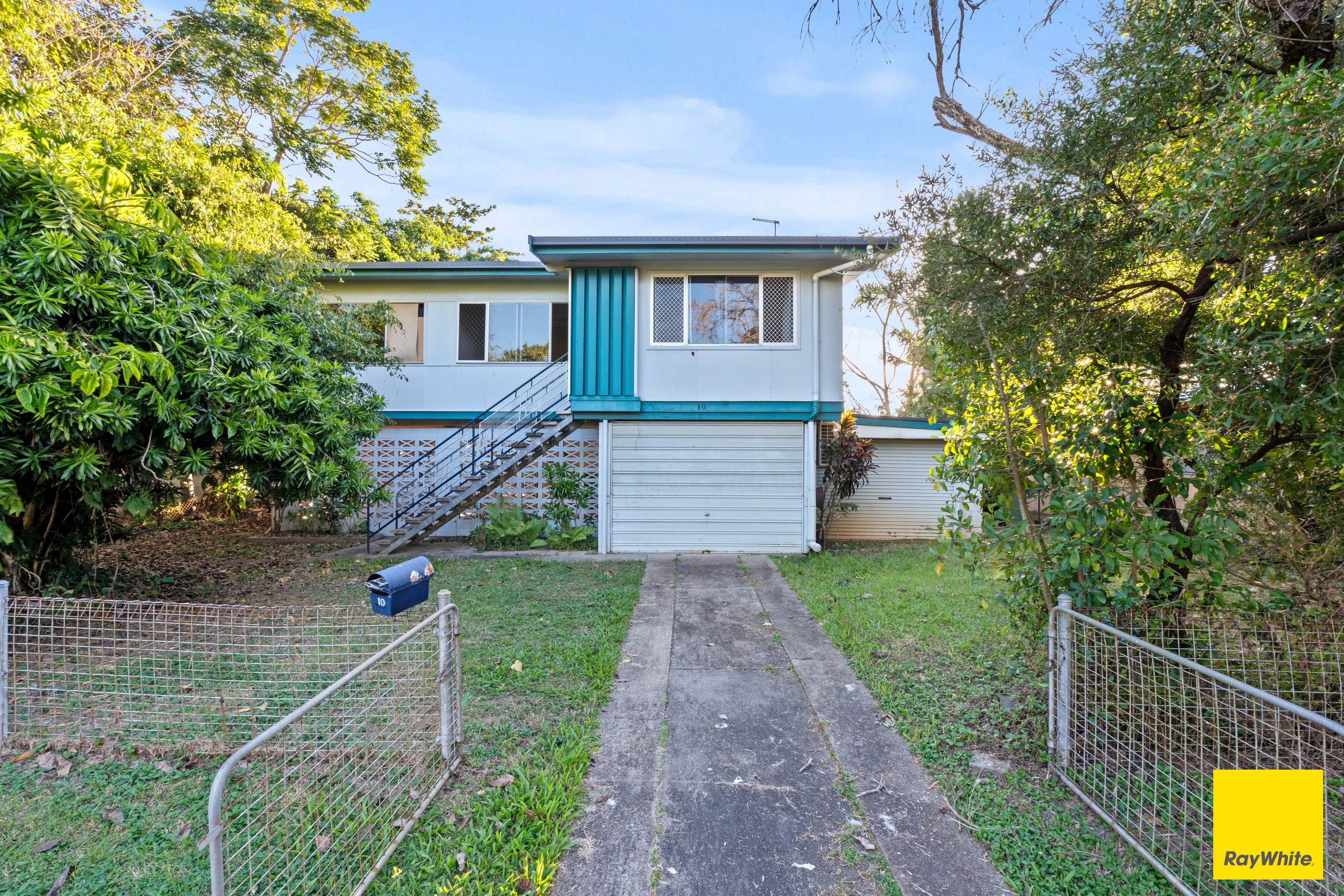 10 Blantyre Close, Manunda, QLD 4870