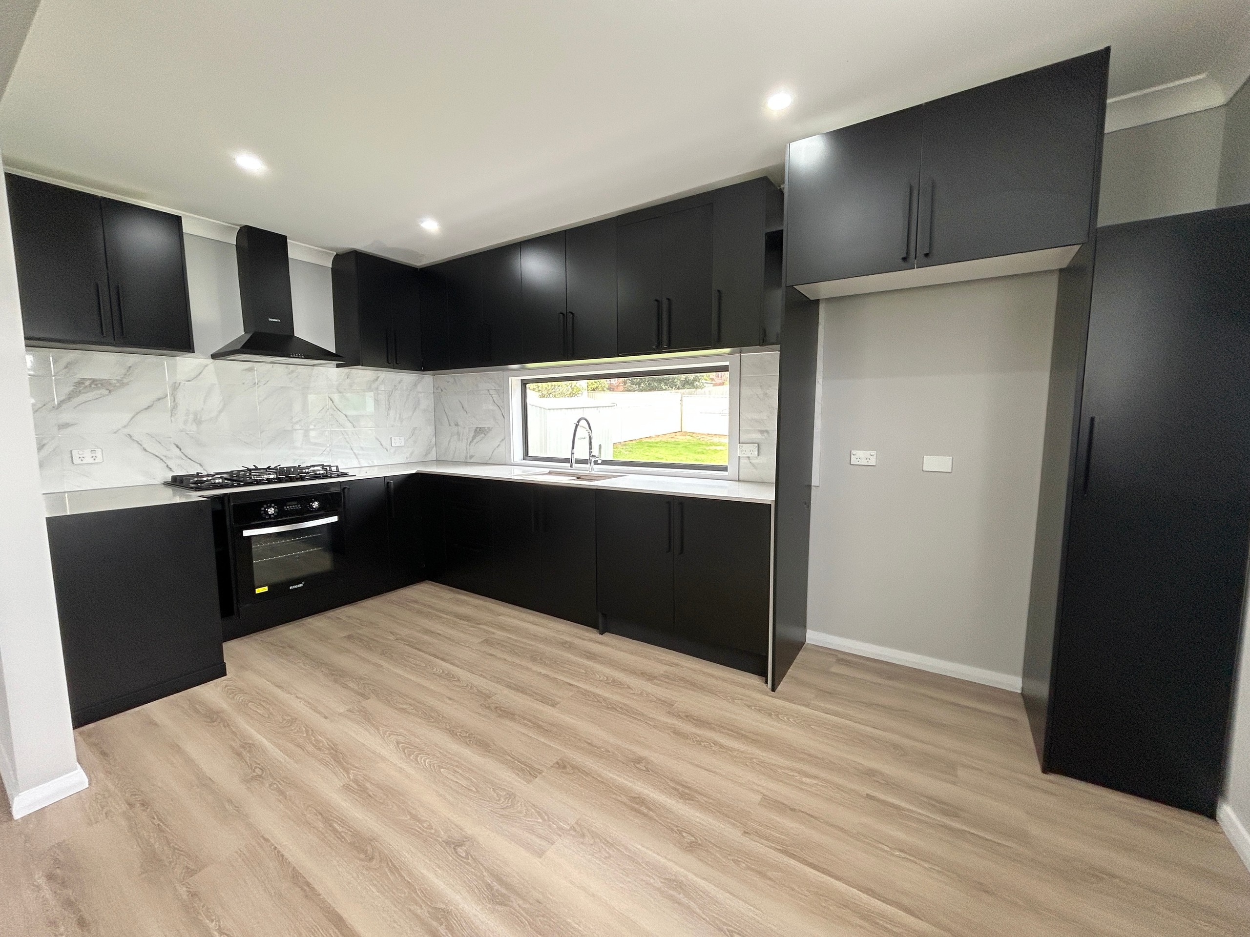 48 Wild Street, Picton, NSW 2571