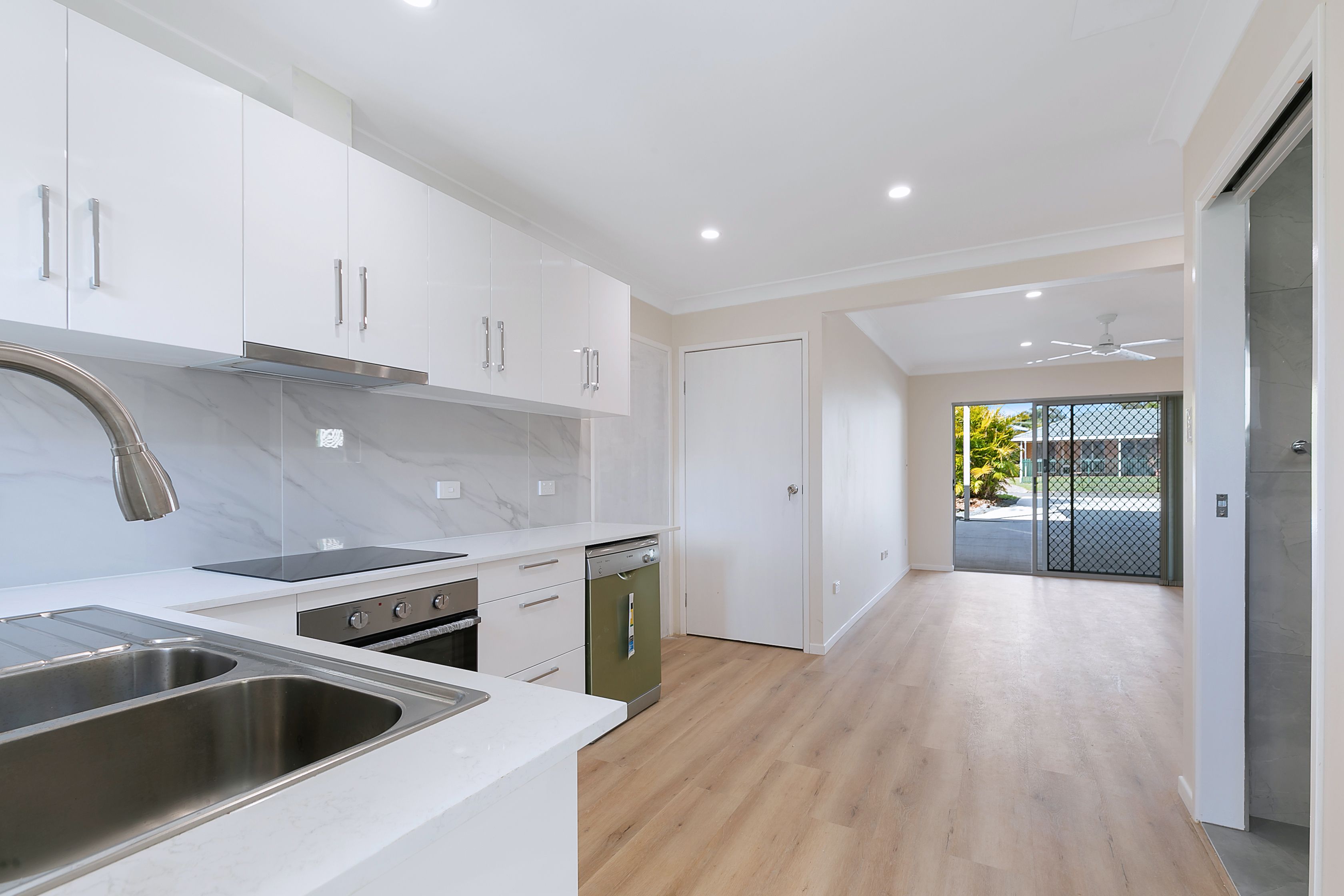 8A Holloway Street, Birkdale, QLD 4159