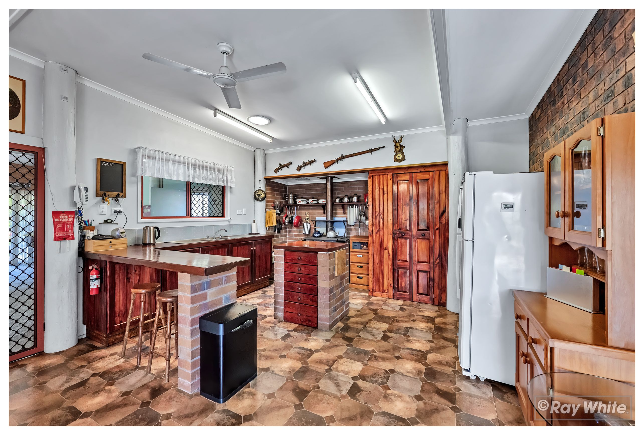 15 Whitley Road, Moongan, QLD 4714