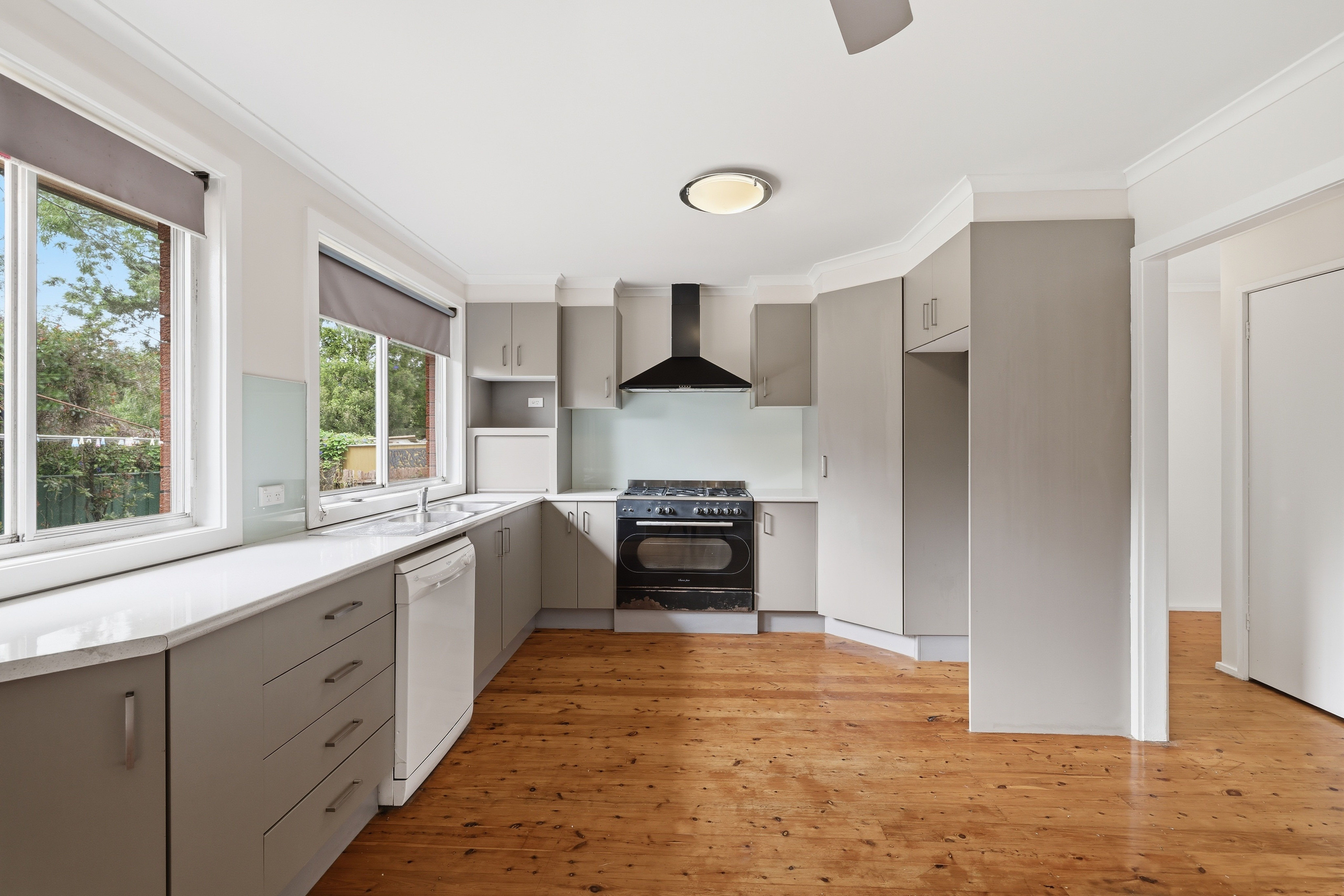 3 Seaforth Street, Bomaderry, NSW