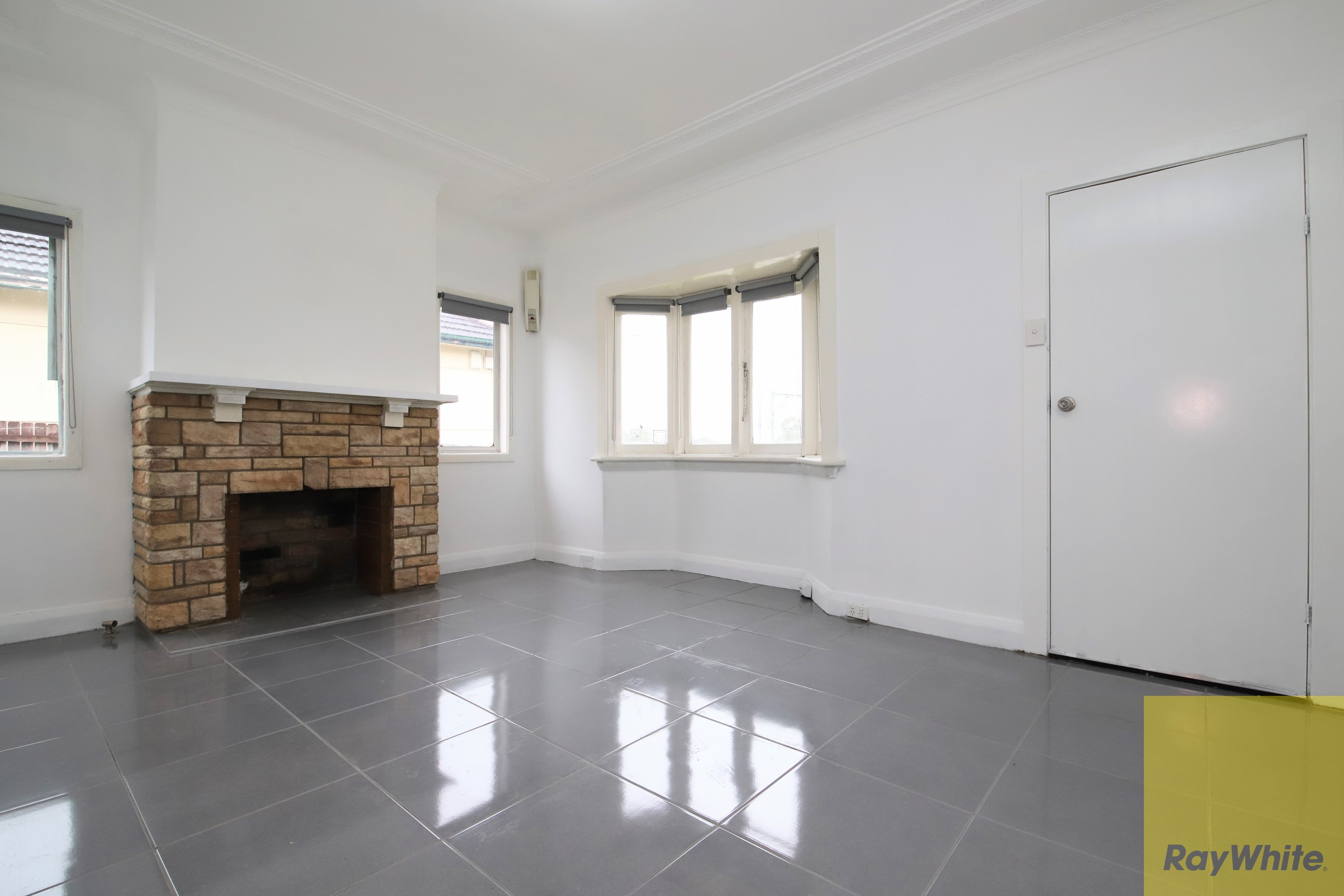 72 Military Road, Merrylands, NSW 2160