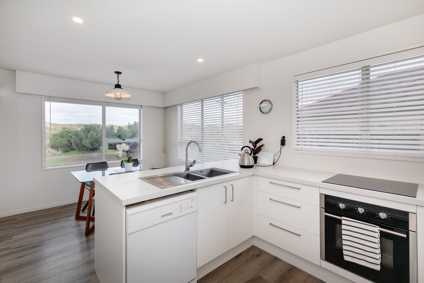1/161 Marine Parade, New Brighton, Christchurch City