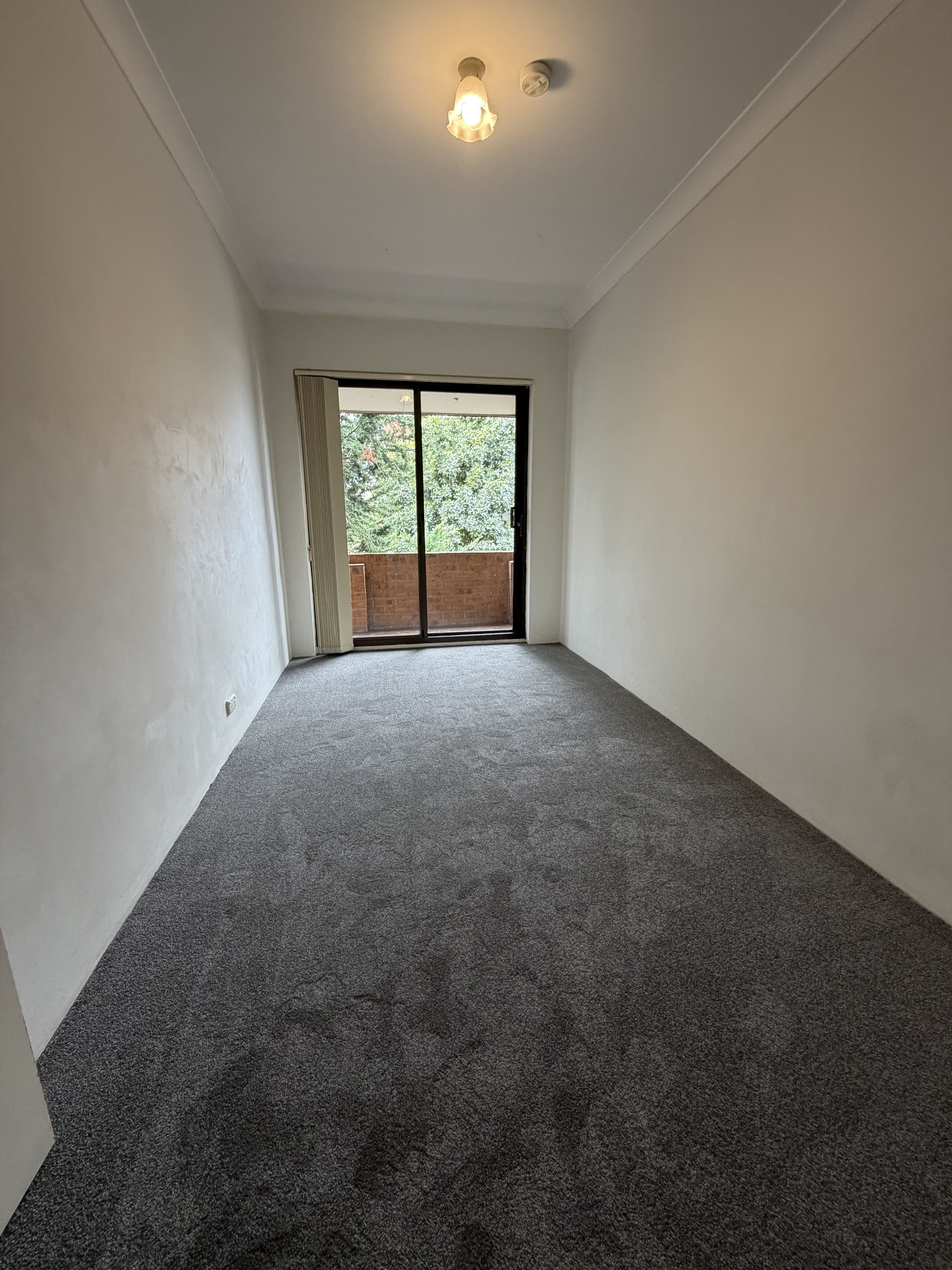 3/181 Missenden Road — photo 9 of 11