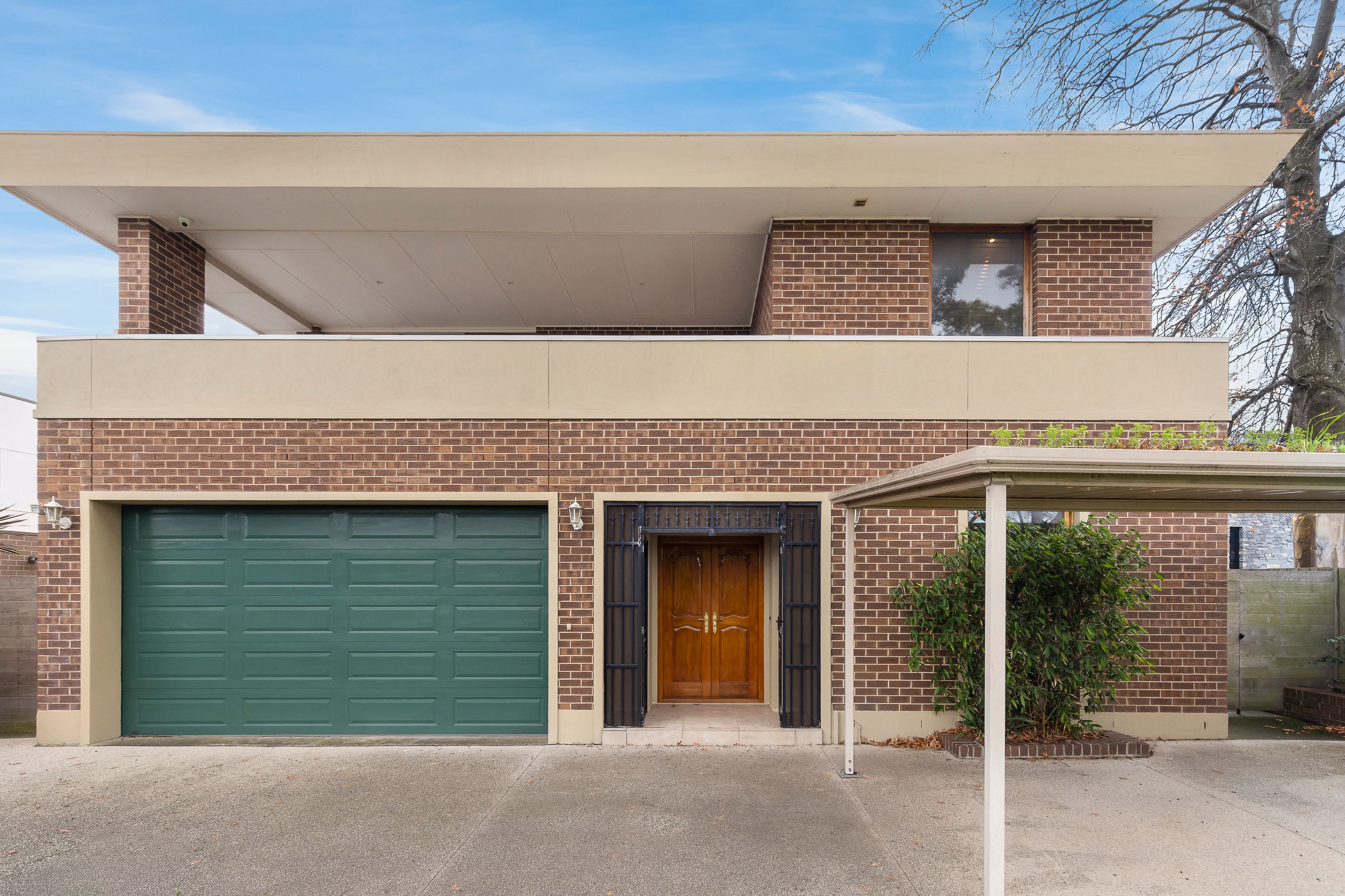 49 Kenny Street — photo 10 of 12