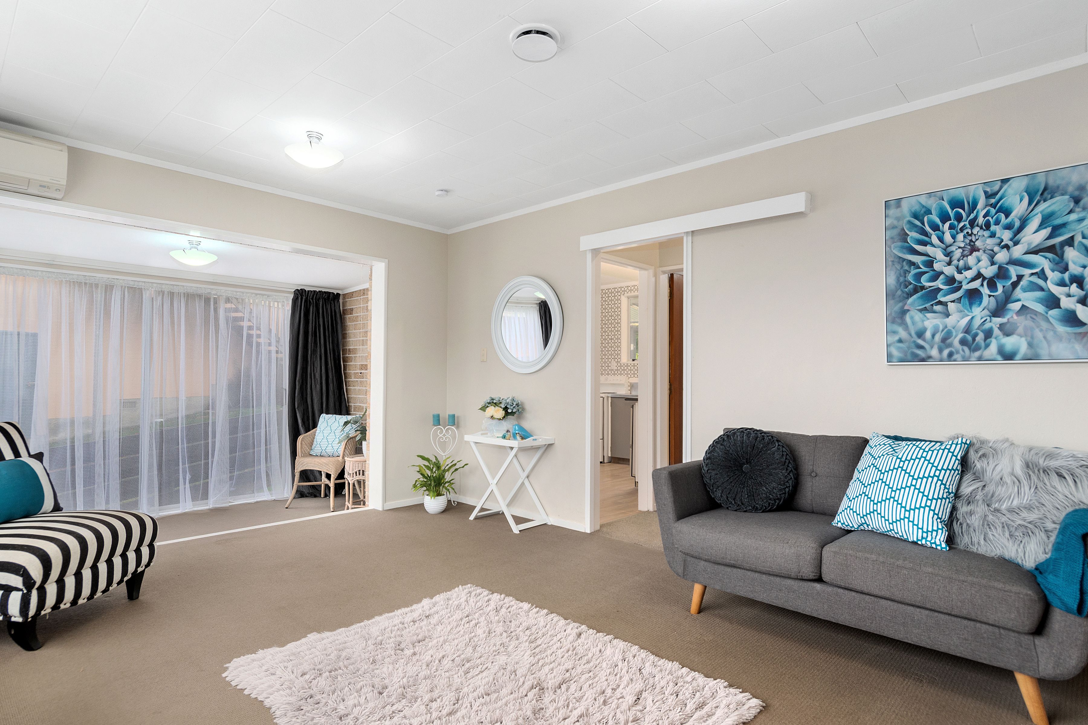 2/11 Lowry Crescent, Stokes Valley, Lower Hutt City
