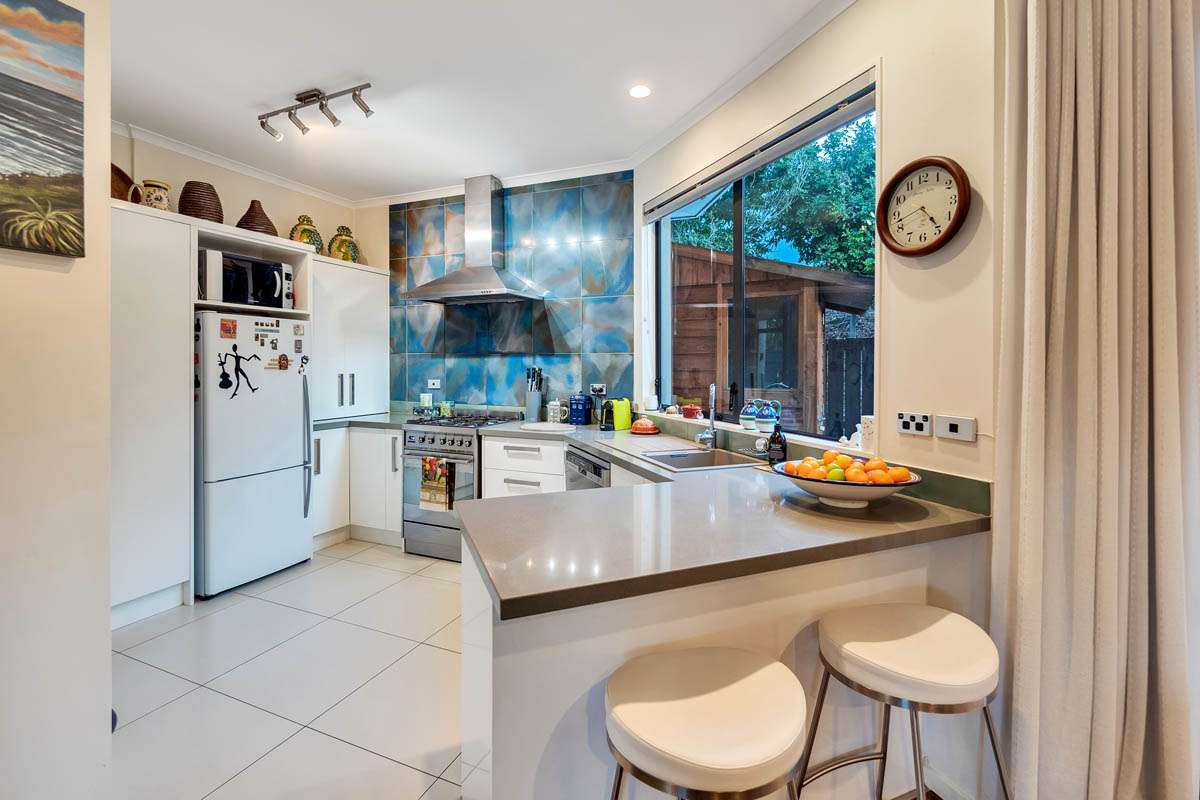 14 Riccarton Way photo 8