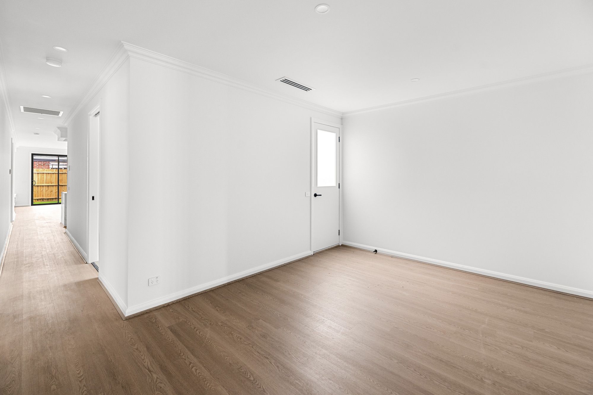 70 Coltan Avenue, COBBLEBANK, VIC 3338