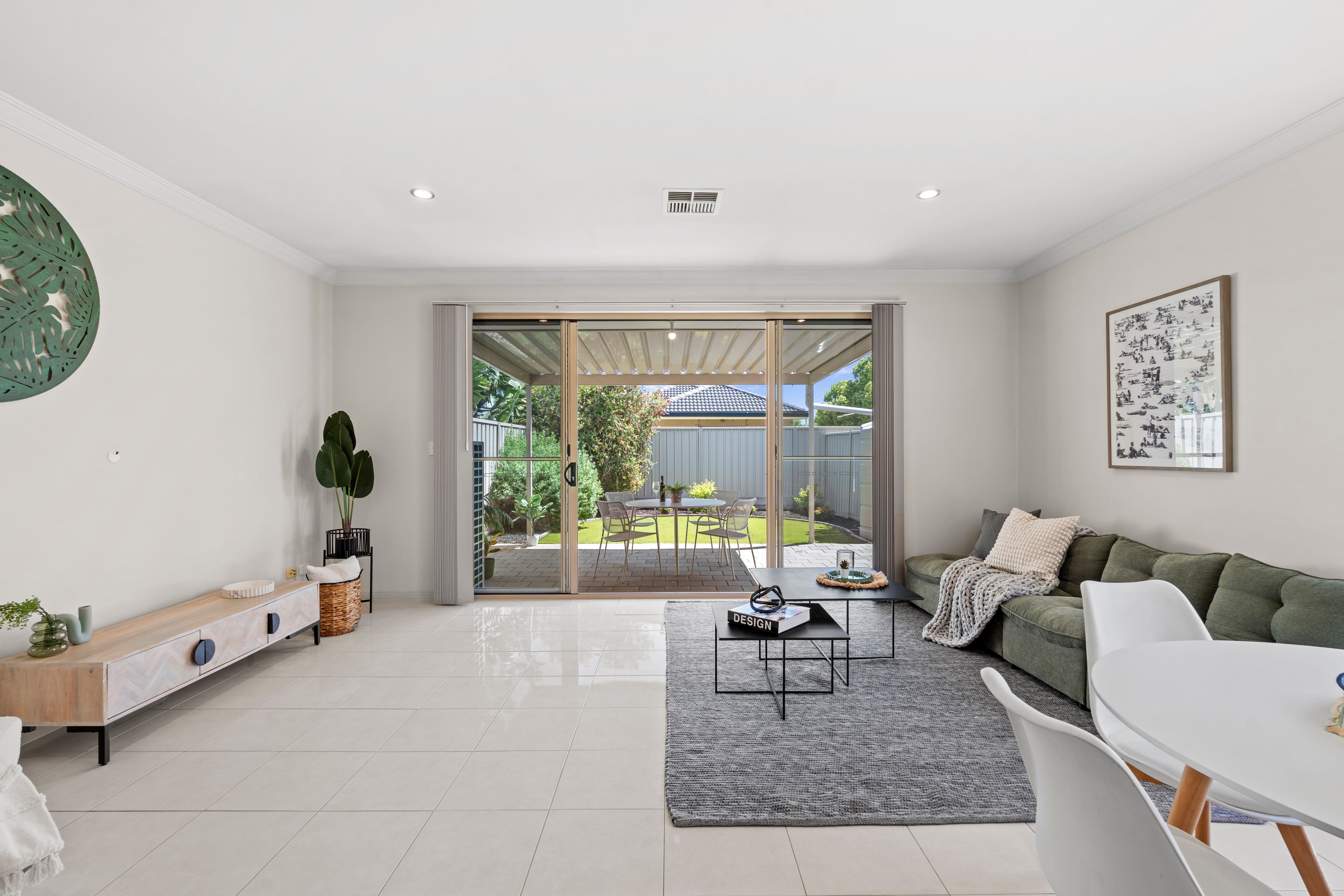 64B White Crescent, Seacombe Gardens, SA 5047