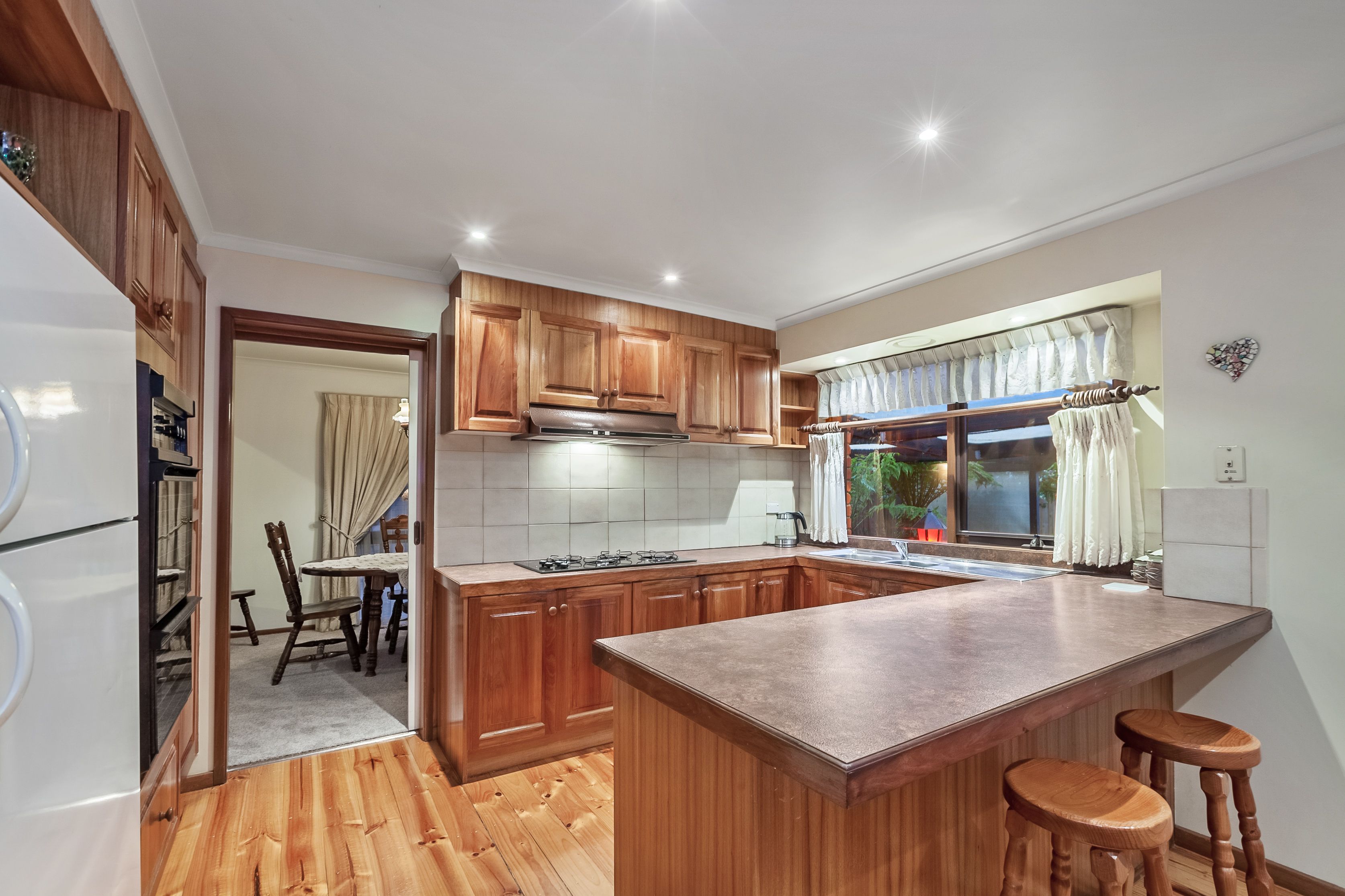 8 Warburton Court, Mill Park, VIC 3082