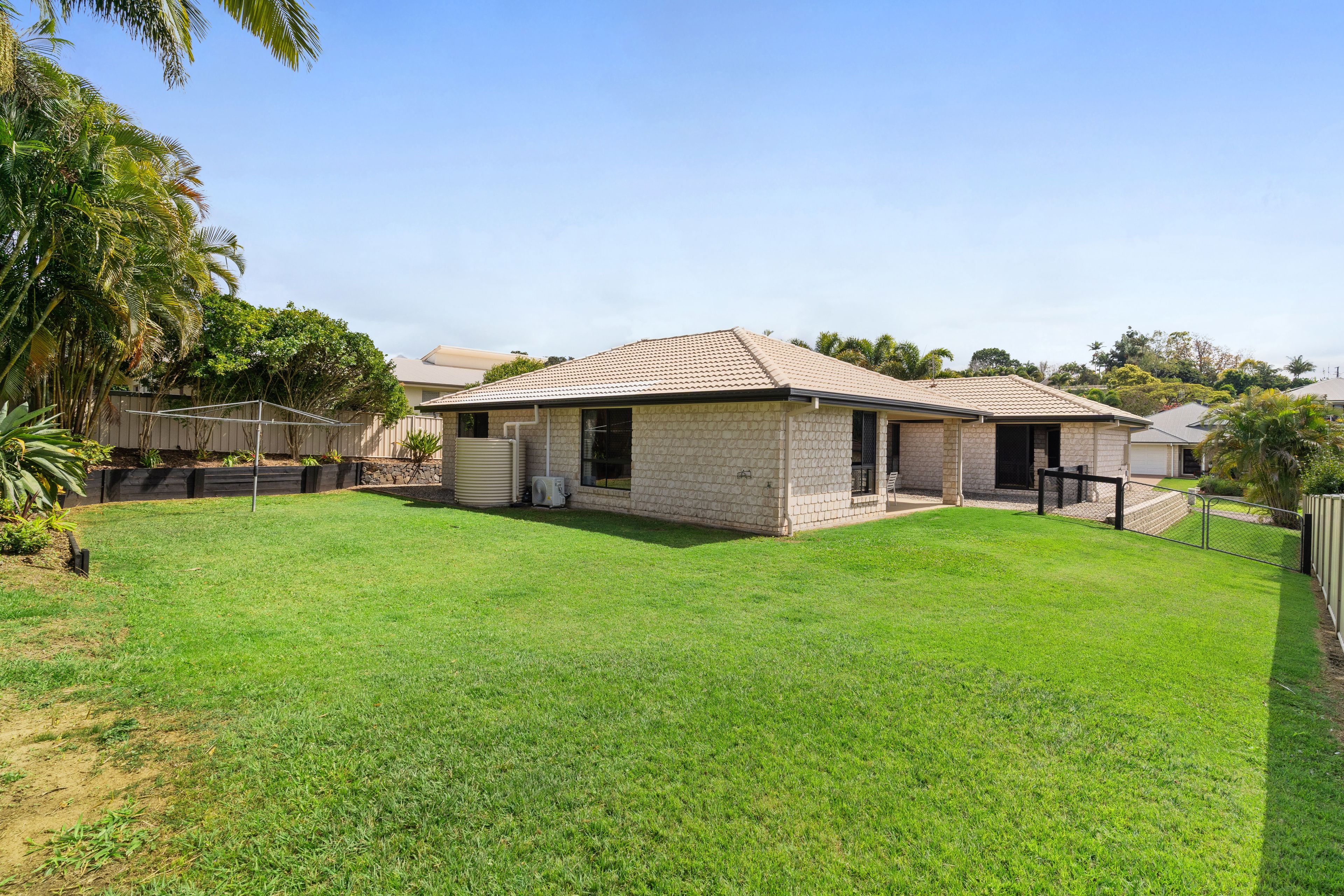 9 Gloria Close — photo 25 of 30