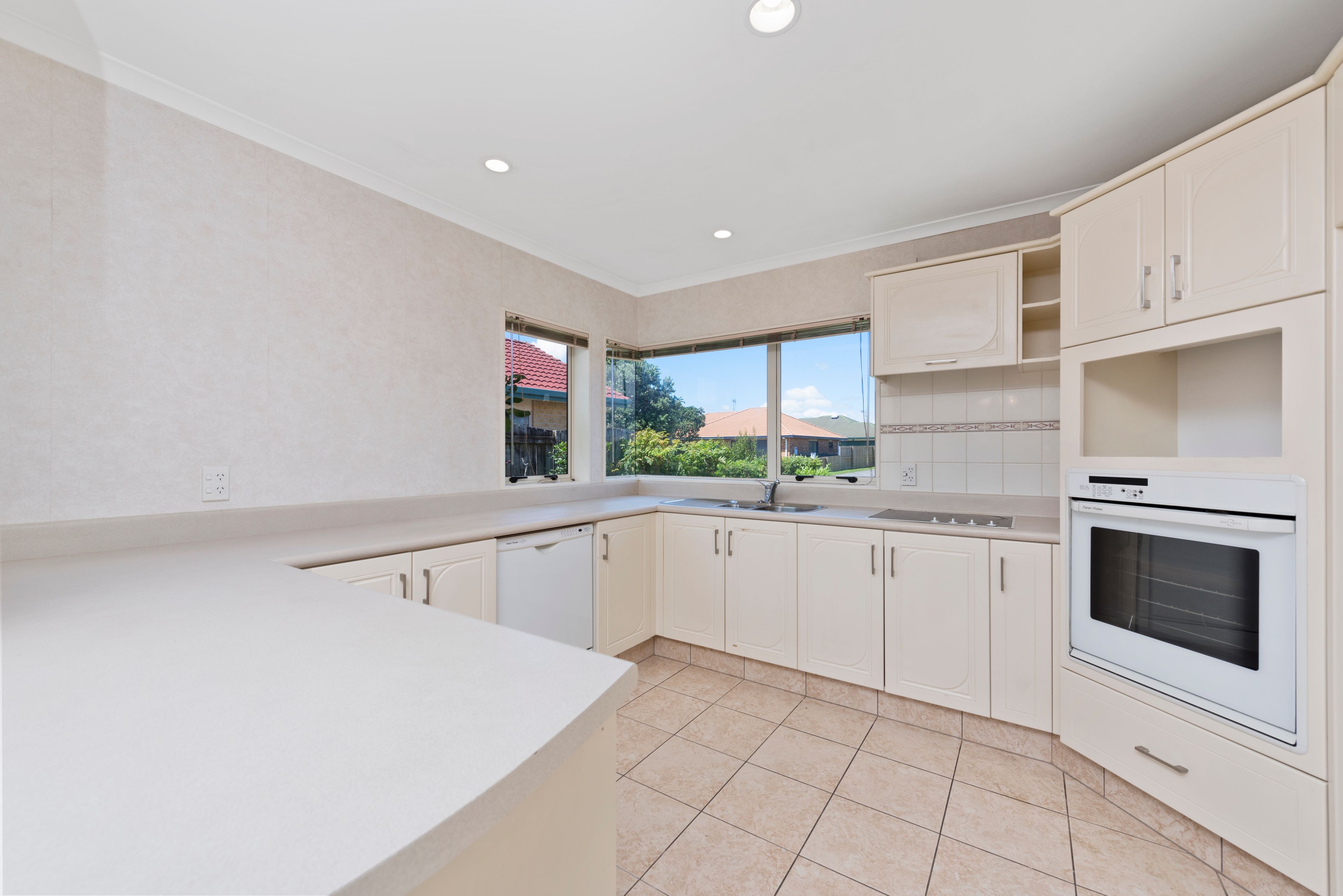 58 Denny Hulme Drive, Bayfair, Tauranga City