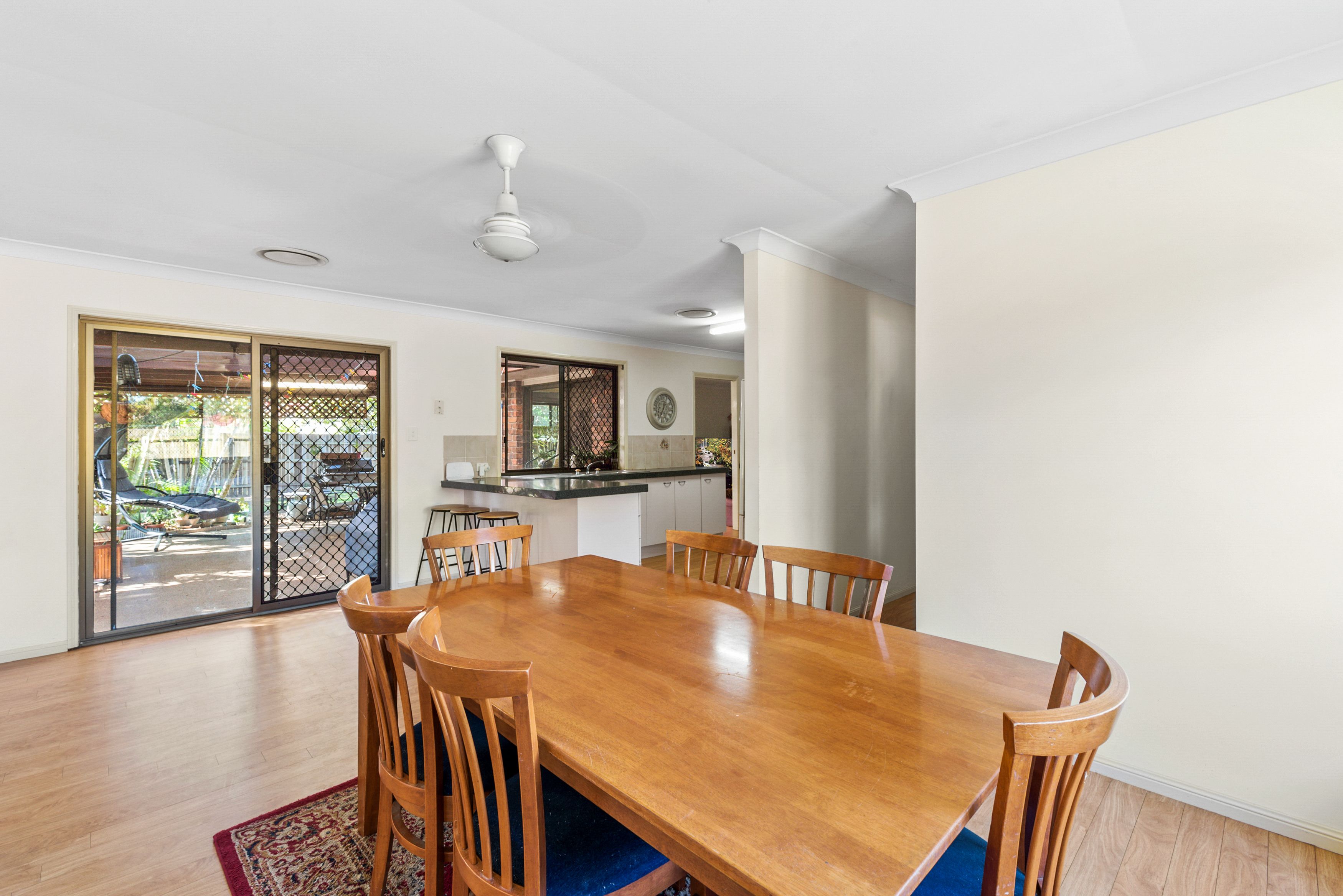 5 Lexington Court, Kippa-Ring, QLD 4021