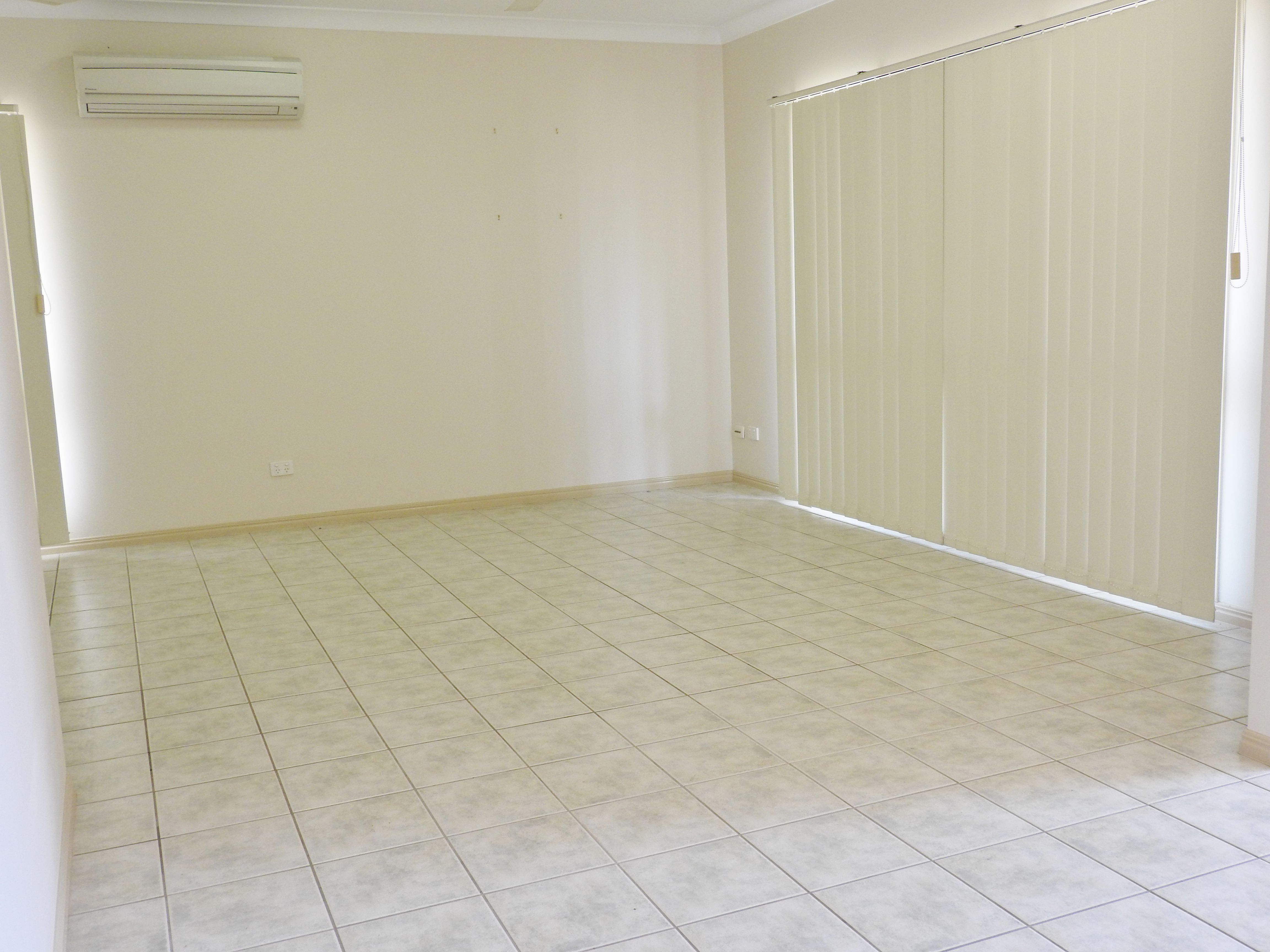 43 Daytona Drive, Kirwan, QLD 4817